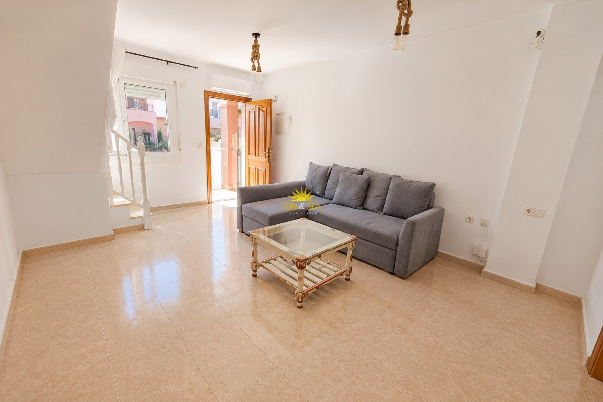 Herverkoop - Halfvrijstaande woning -  - Santiago De La Ribera