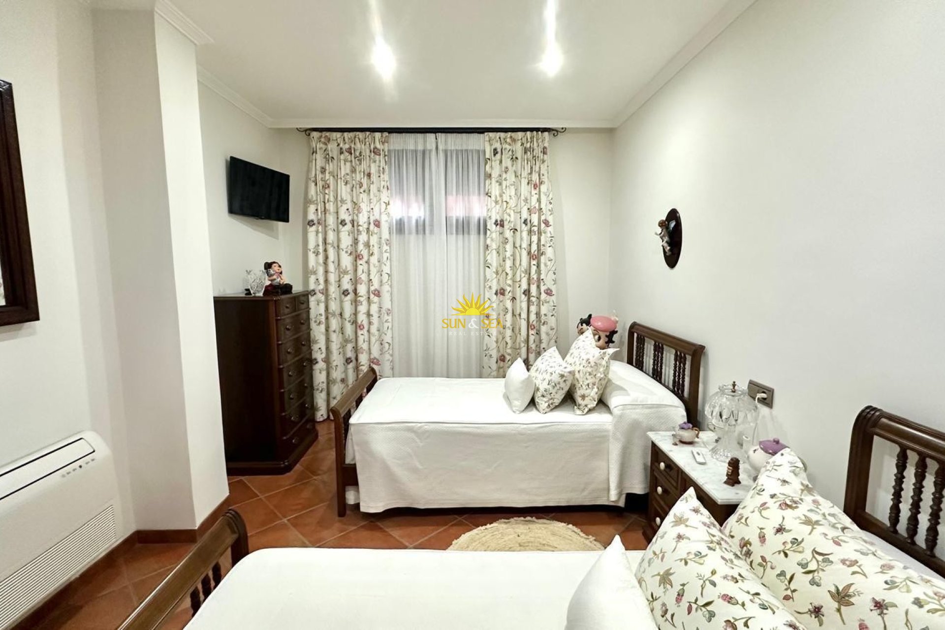 Herverkoop - Halfvrijstaande woning - Torrevieja - Los altos