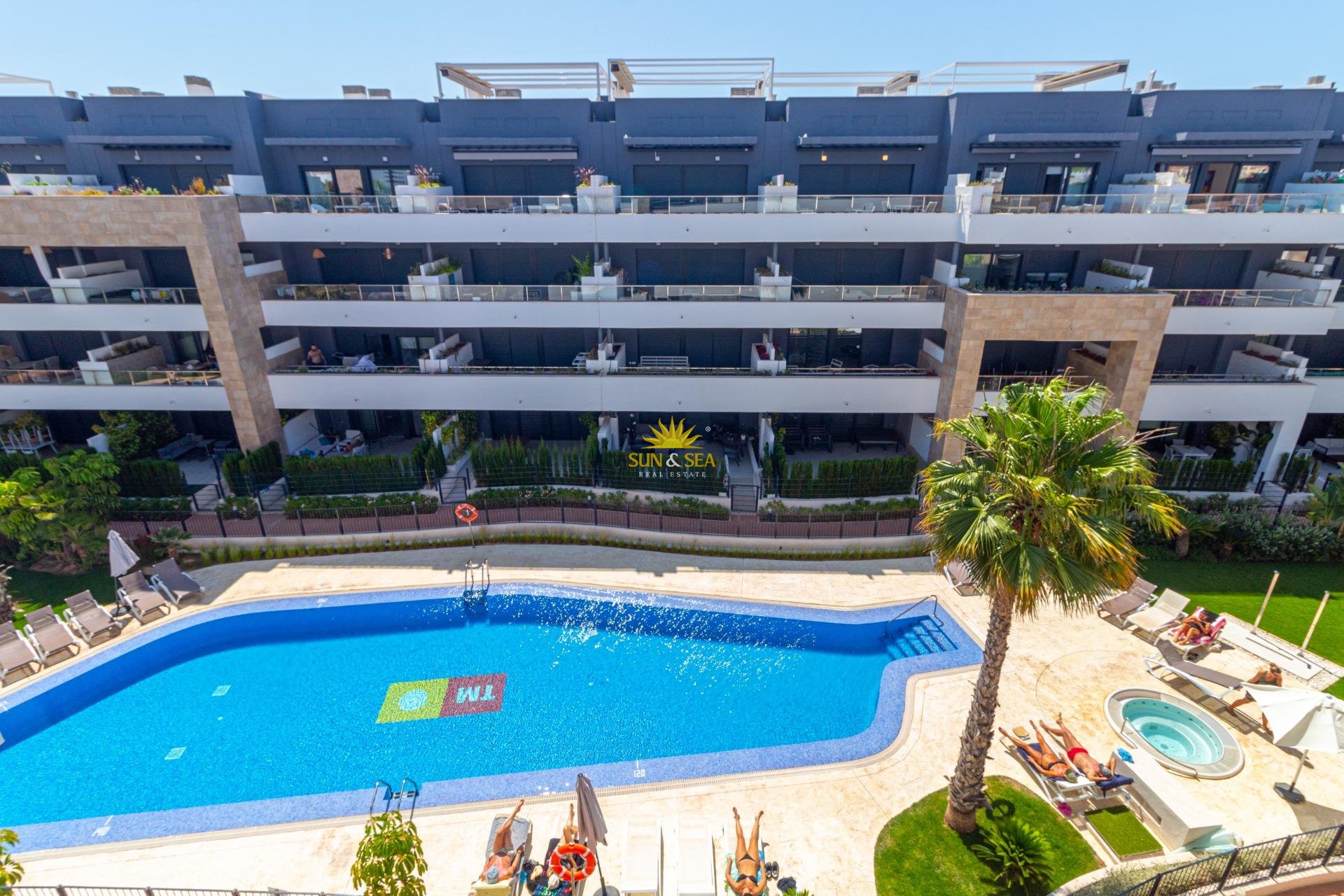 Herverkoop - Penthouse - Orihuela Costa - Playa Flamenca