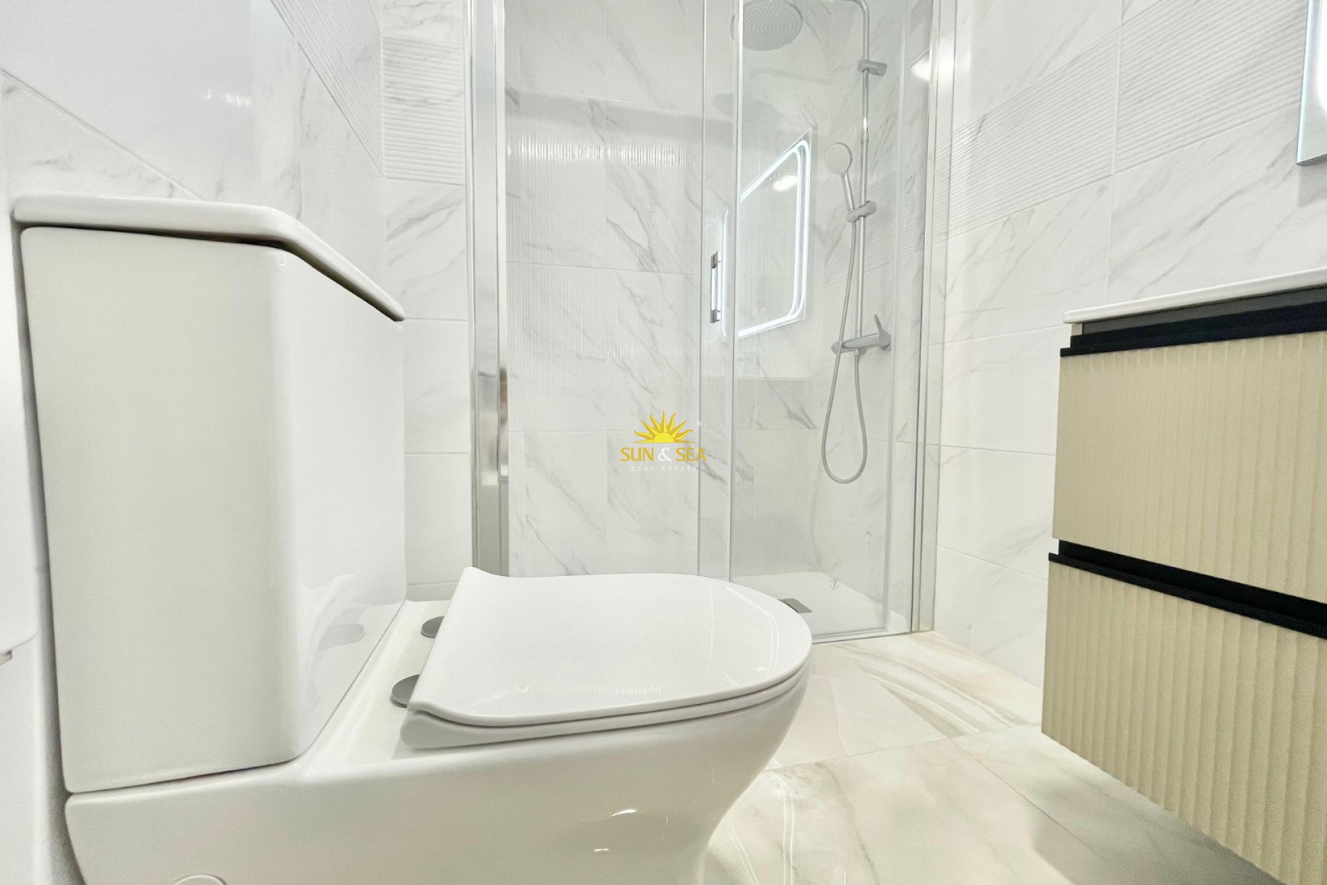 Herverkoop - Penthouse - Torrevieja - Centro
