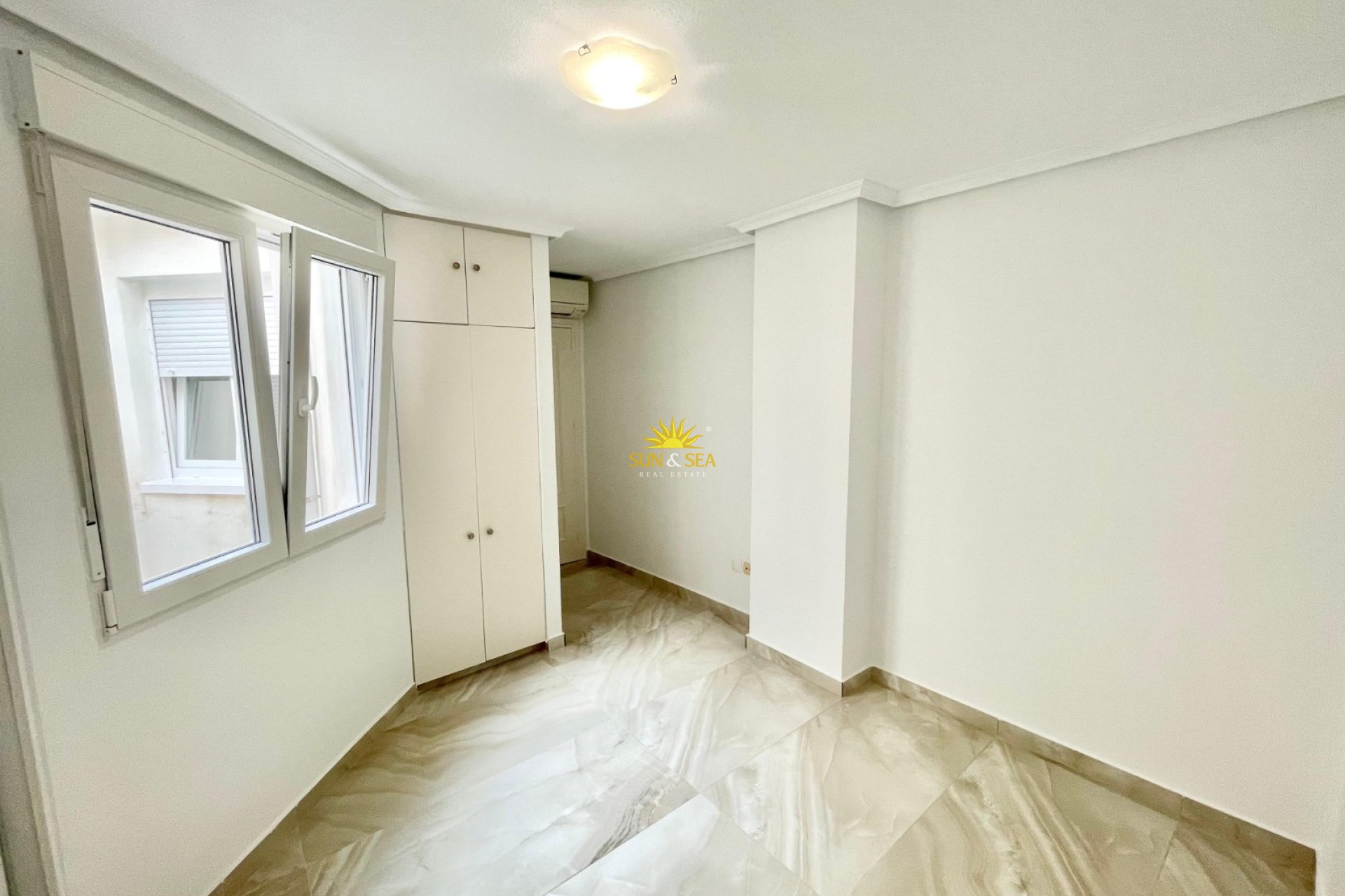 Herverkoop - Penthouse - Torrevieja - Centro