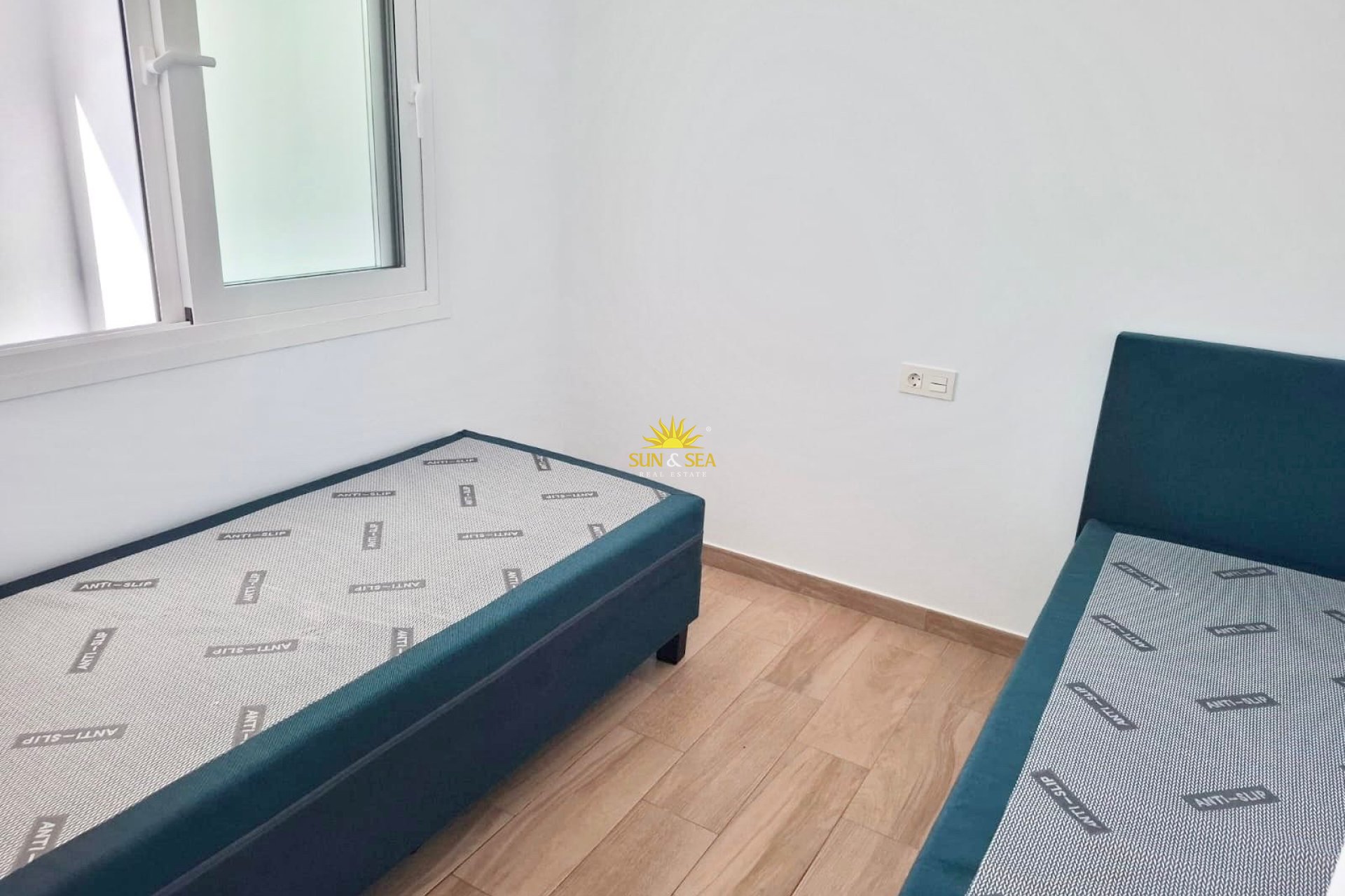 Herverkoop - Rijhuis - Gran alacant - 