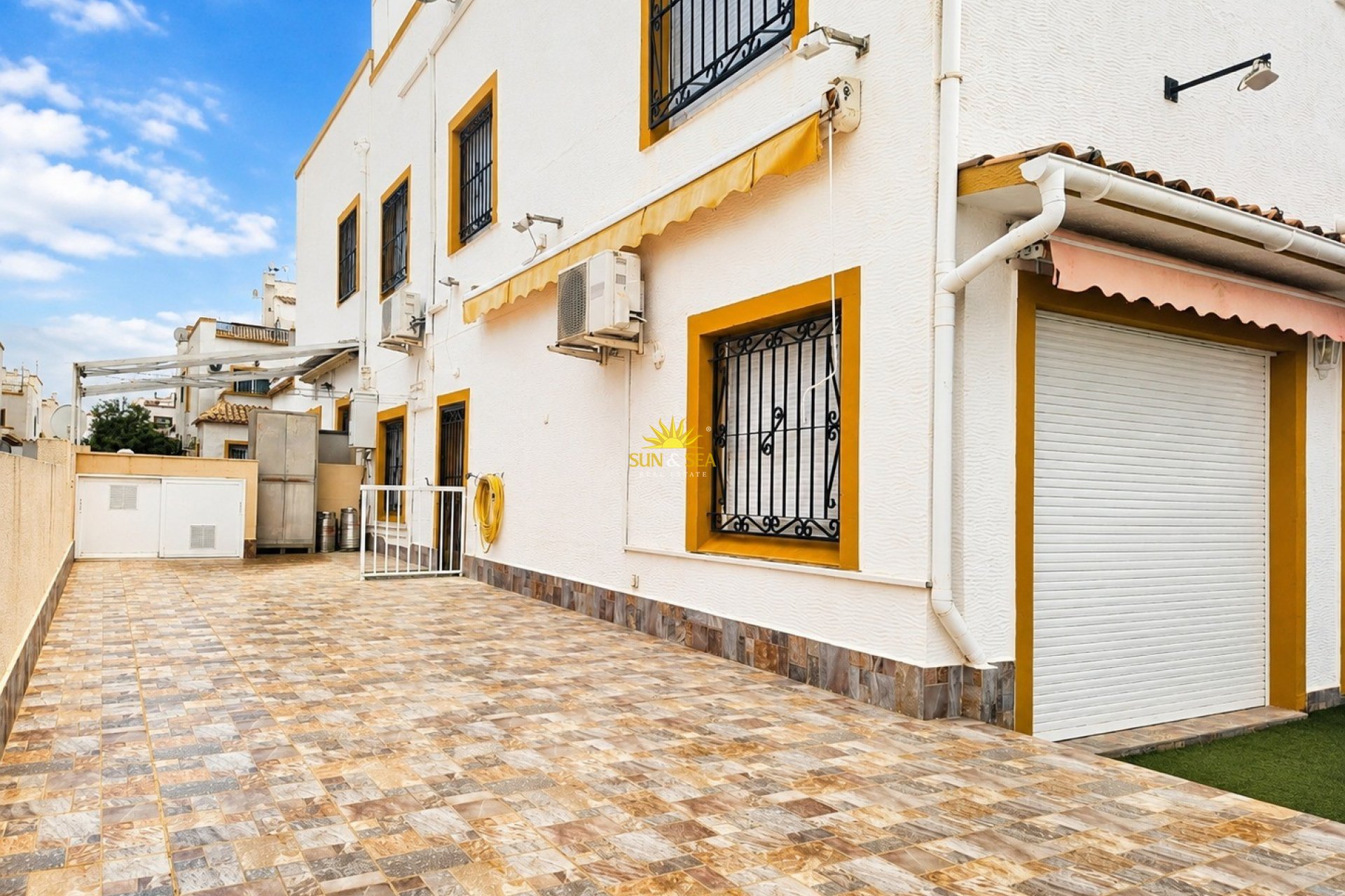 Herverkoop - Rijhuis - Orihuela Costa