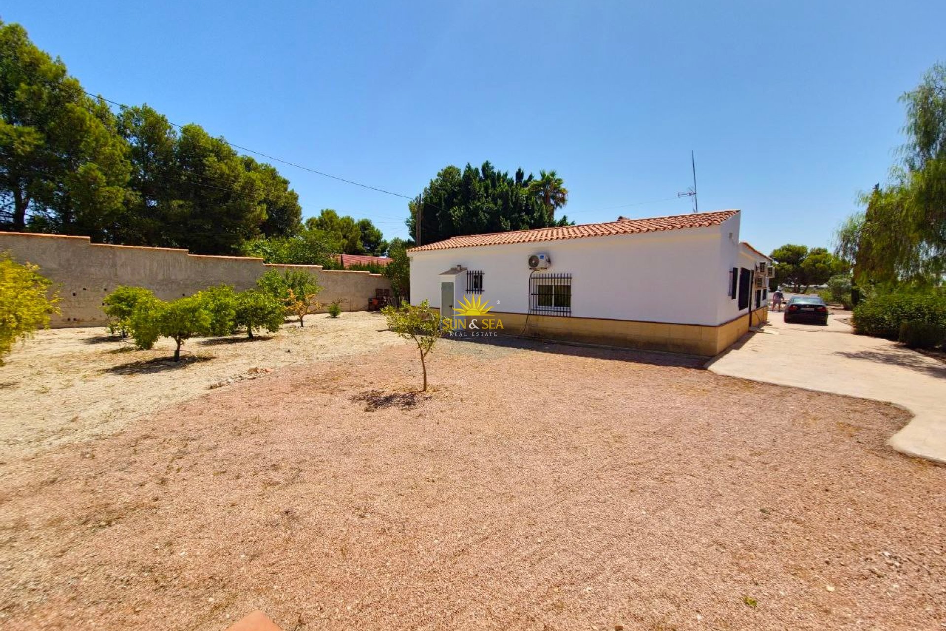 Herverkoop - Villa - Crevillente