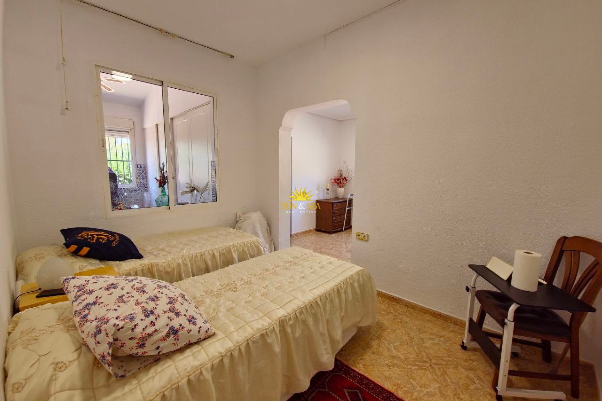 Herverkoop - Villa - Crevillente