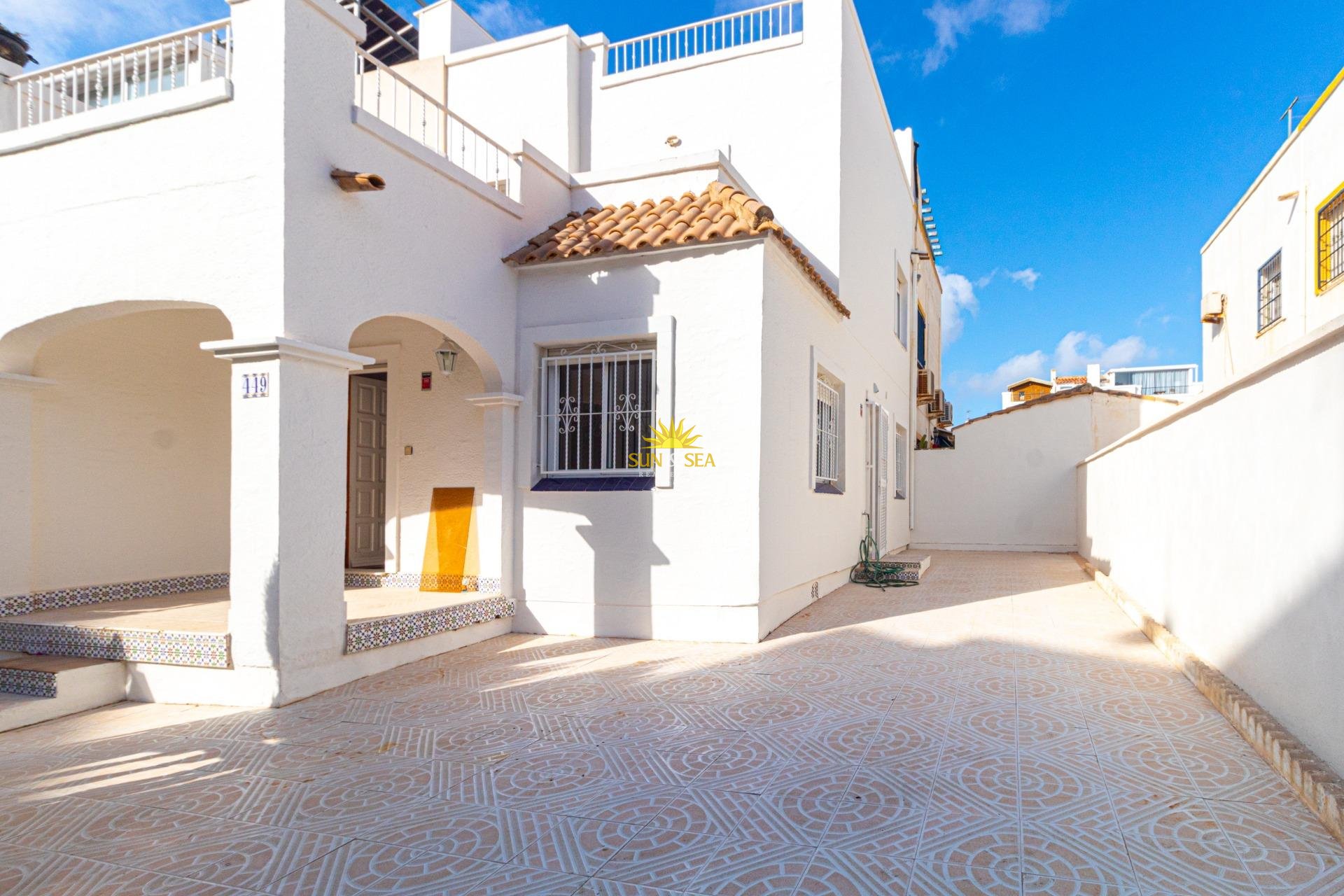 Herverkoop - Villa / Half vrijstaand - Orihuela Costa - La Florida