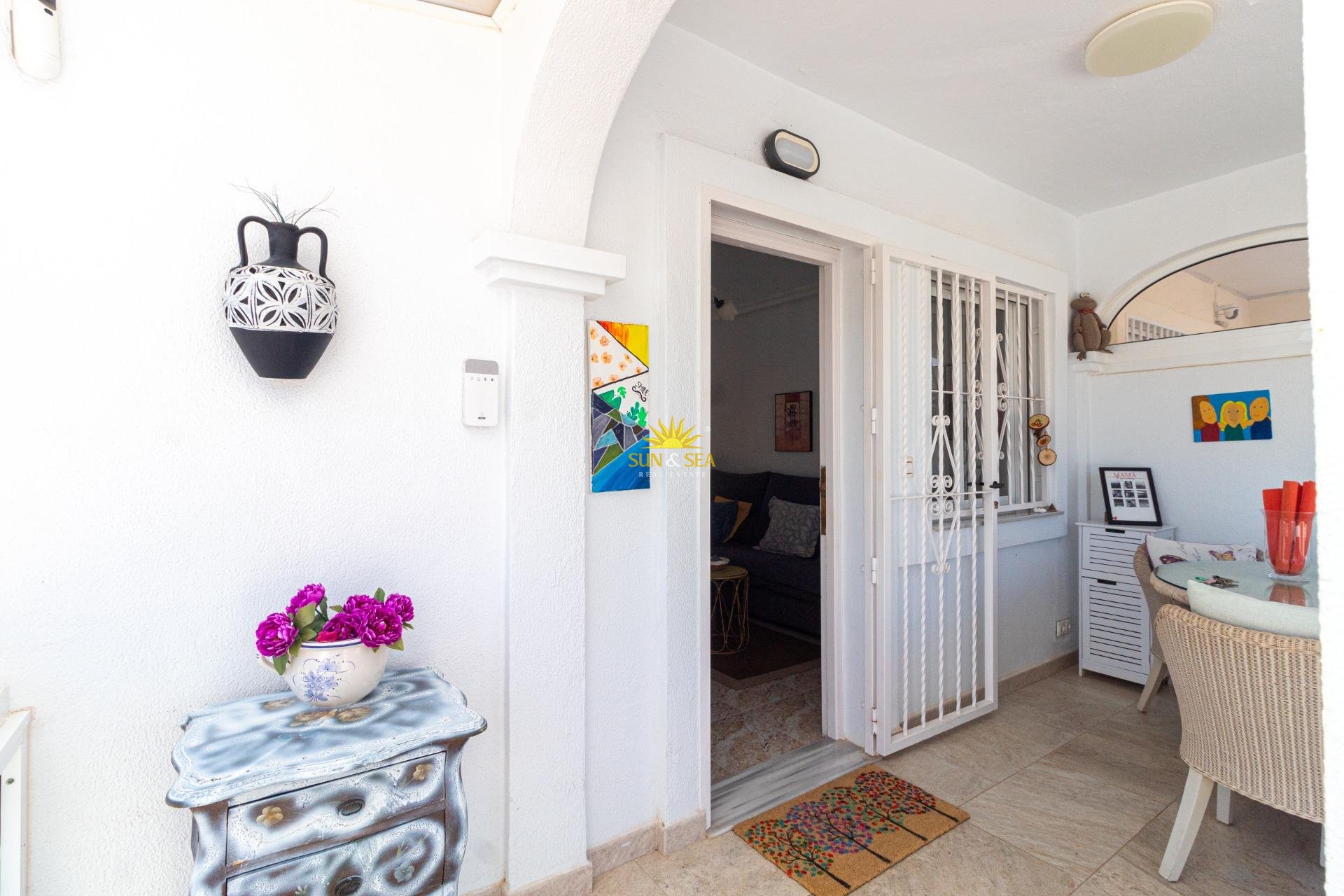 Herverkoop - Villa / Half vrijstaand - Orihuela Costa - La Regia