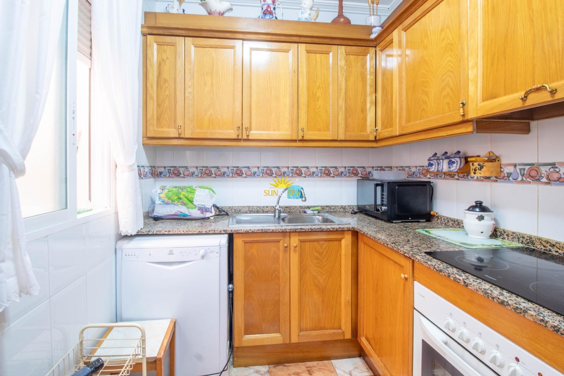 Herverkoop - Villa / Half vrijstaand - Orihuela Costa - La Zenia