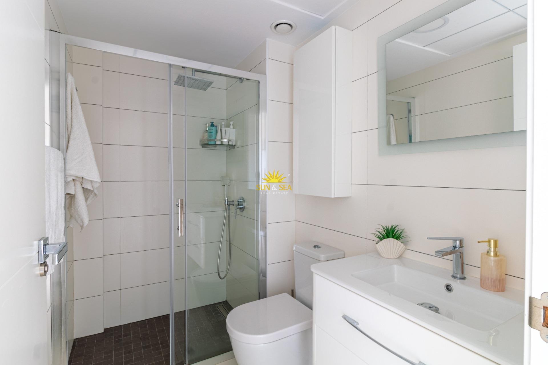 Herverkoop - Villa / Half vrijstaand - Orihuela Costa - Lomas de Cabo Roig