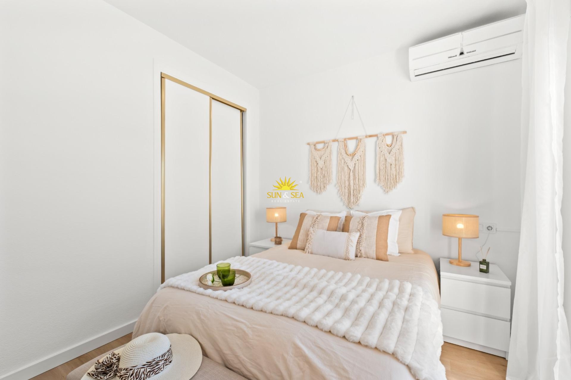 Herverkoop - Villa / Half vrijstaand - Orihuela Costa - Lomas de Campoamor-Las Ramblas