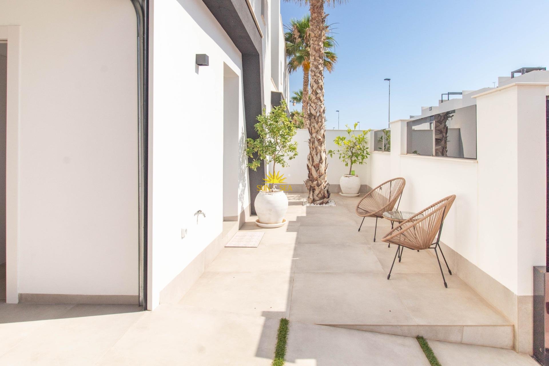 Herverkoop - Villa / Half vrijstaand - Santiago de la ribera - zona san blas