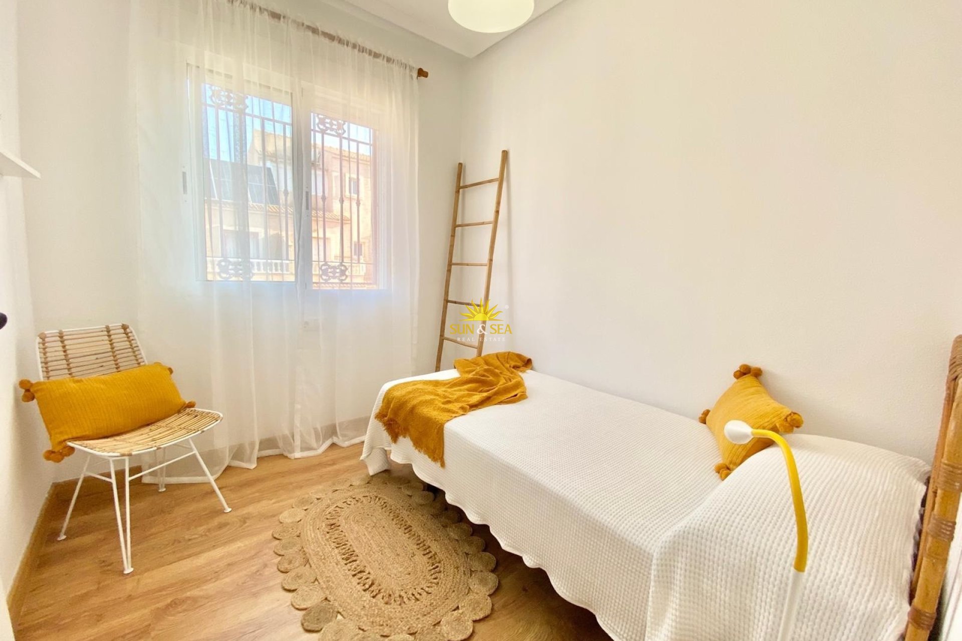 Herverkoop - Villa - Orihuela Costa - Playa Flamenca