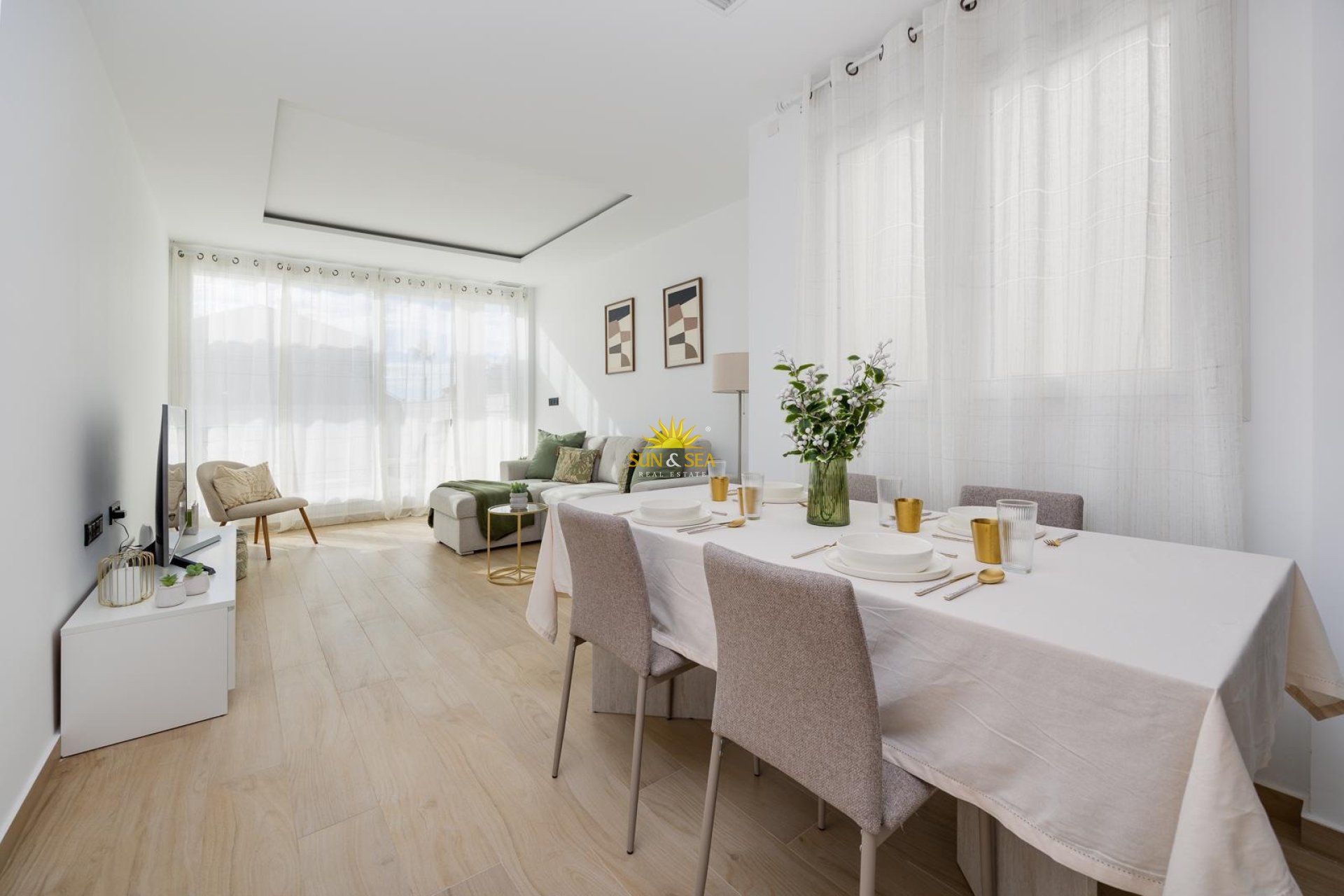 Herverkoop - Villa - Torrevieja - Aguas Nuevas