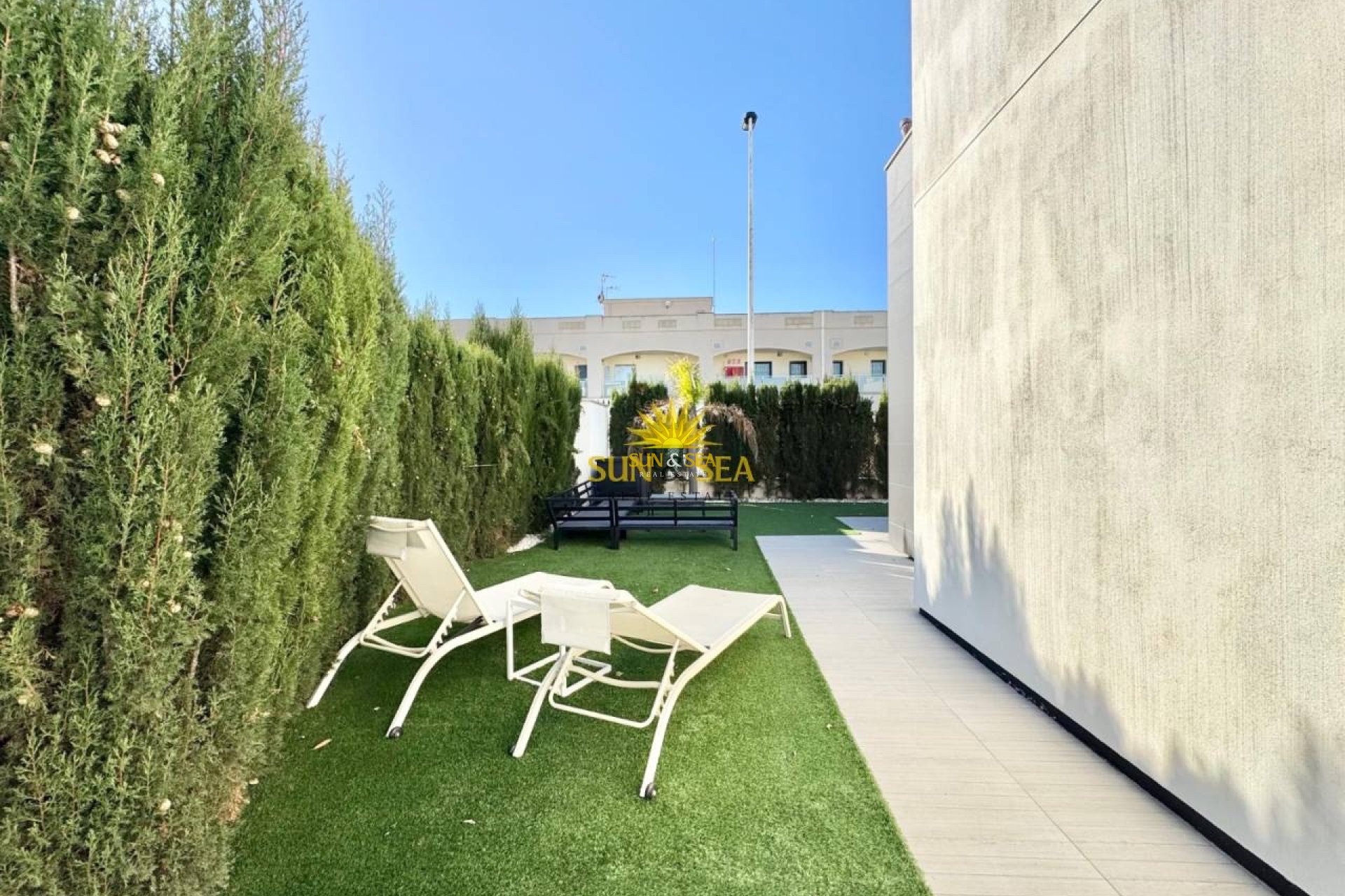 Herverkoop - Villa - Torrevieja - Punta prima