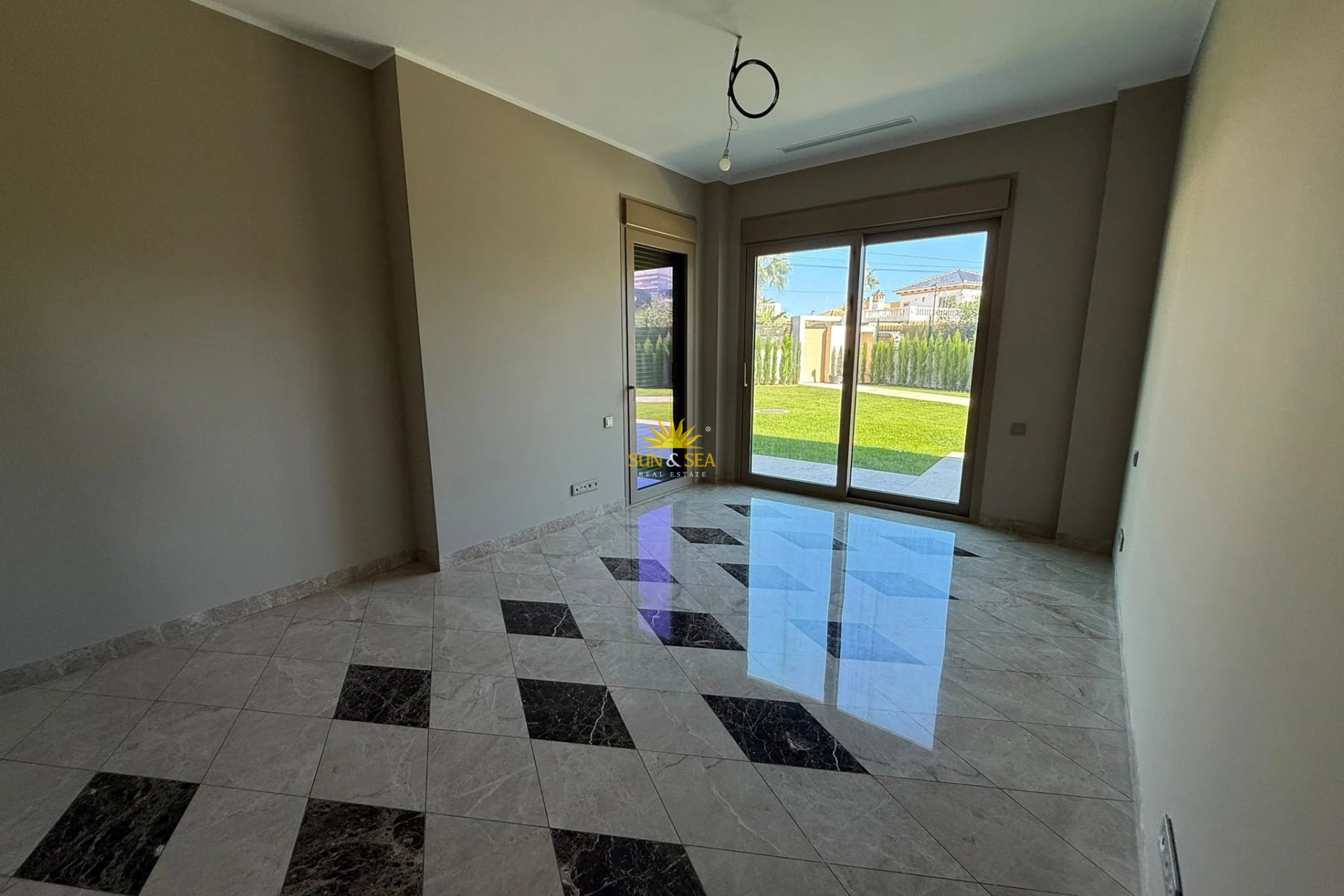 Herverkoop - Villa - Torrevieja - Torrelamata - La Mata