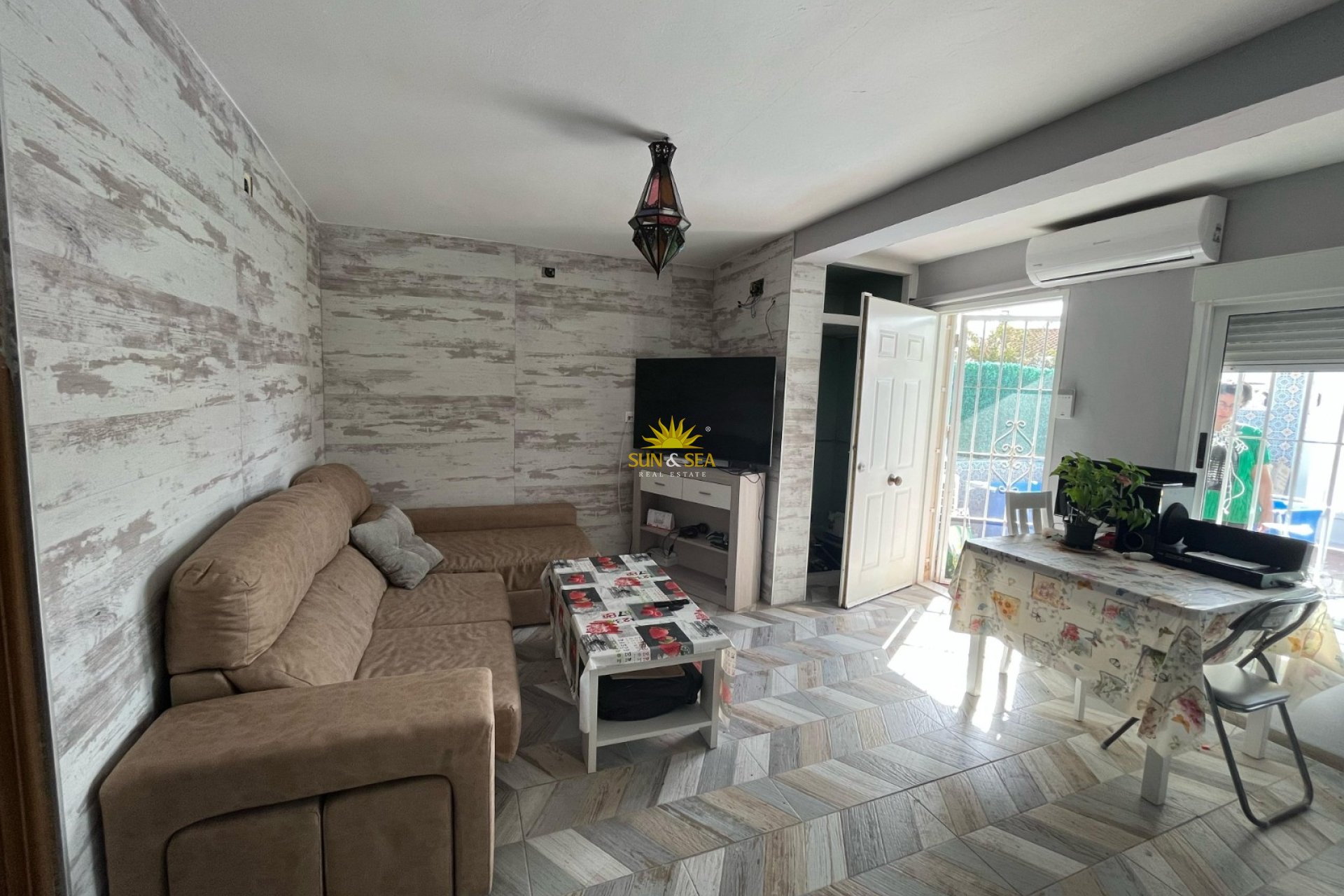Herverkoop - Villa - Torrevieja - torrevieja