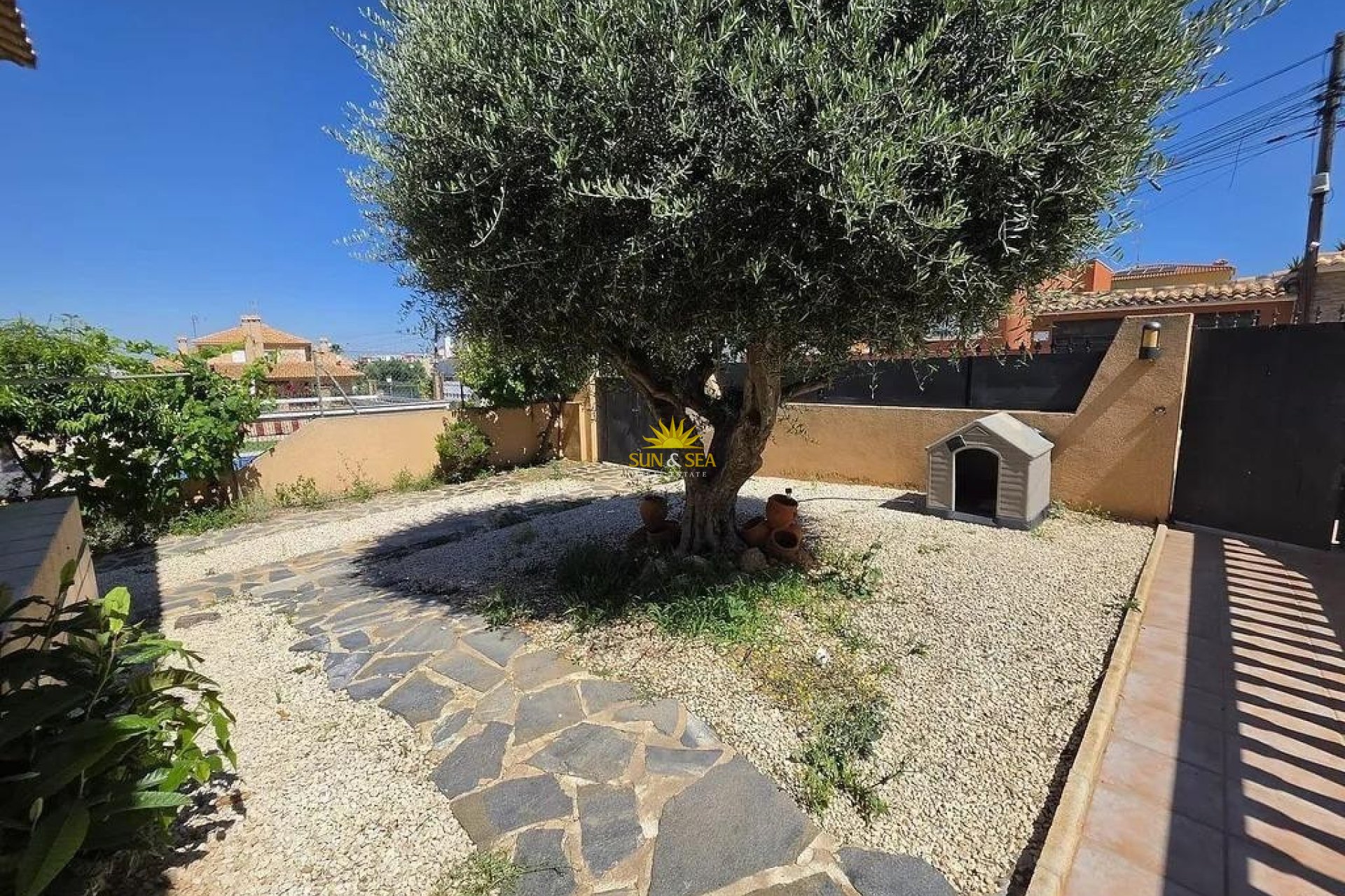 Herverkoop - Villa - Torrevieja - torrevieja