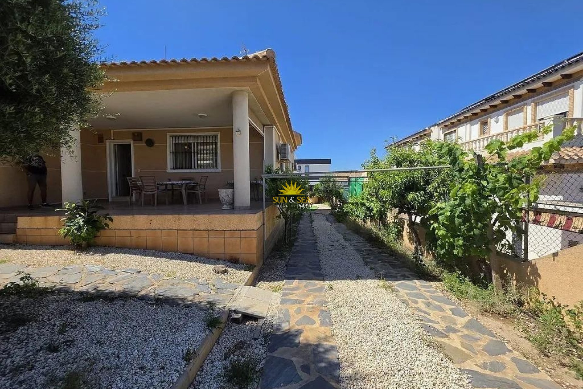 Herverkoop - Villa - Torrevieja - torrevieja