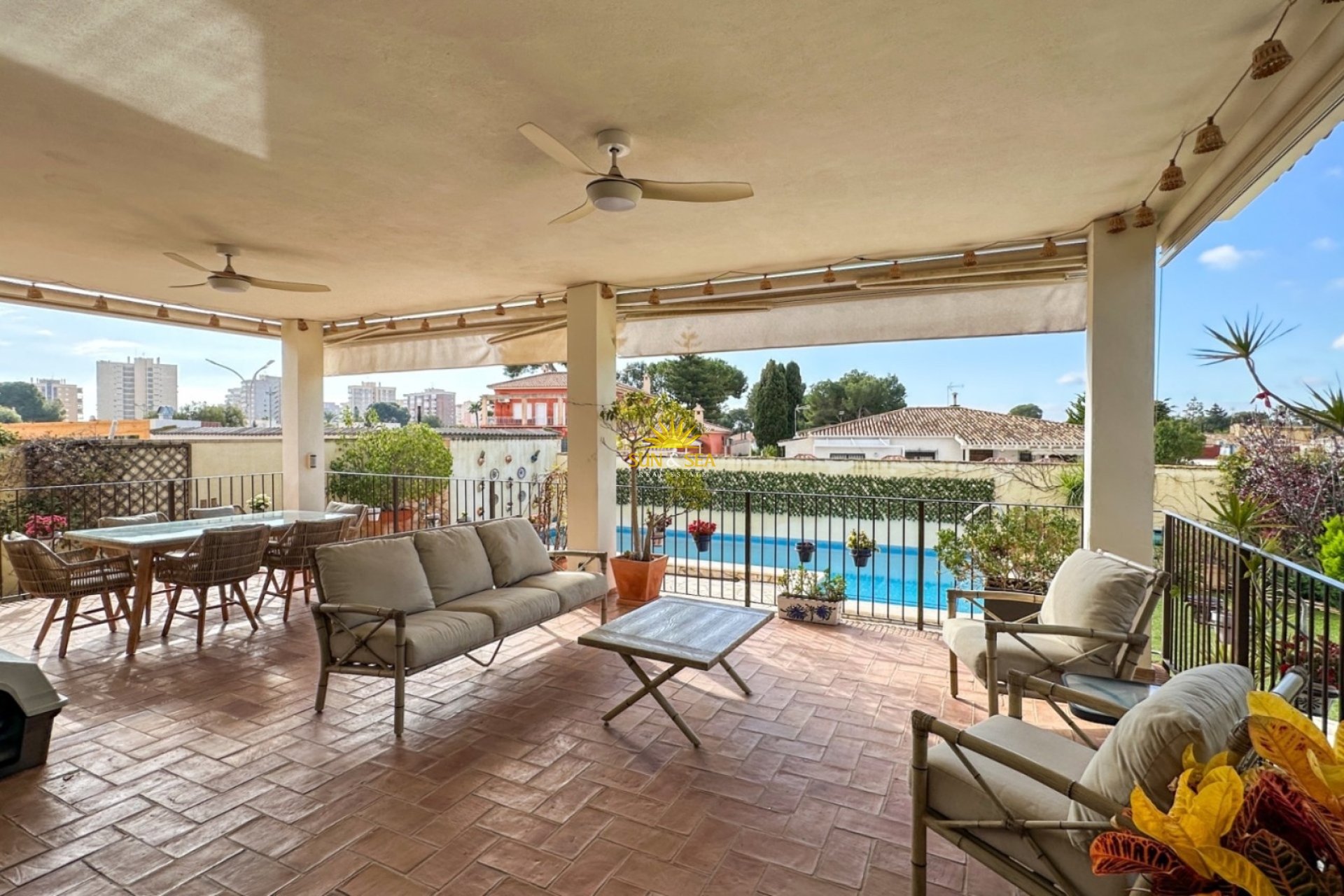 Herverkoop - Vrijstaande villa - Orihuela Costa