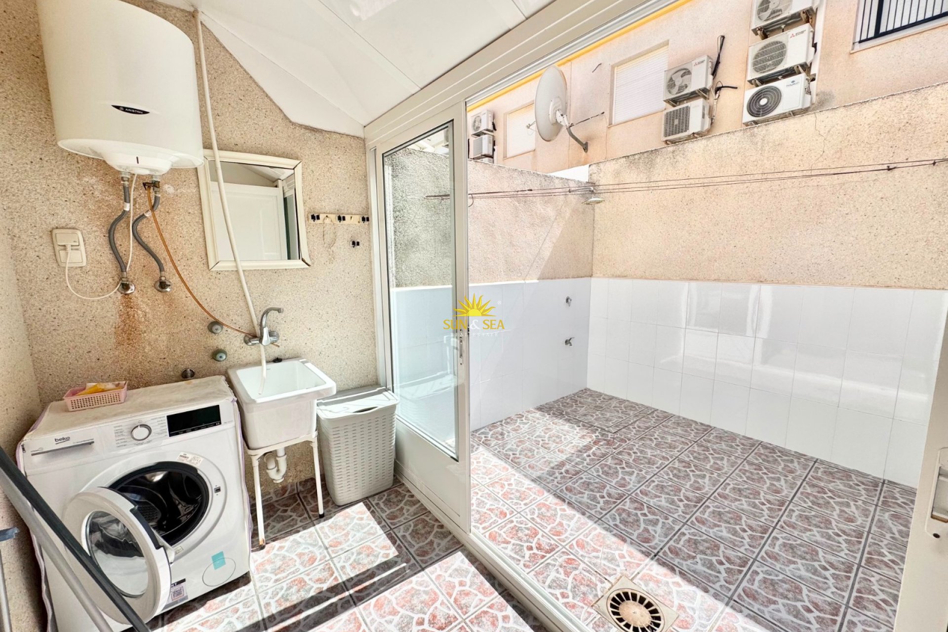 Kurzzeit-Vermietung - Ground Floor - Playa Paraiso