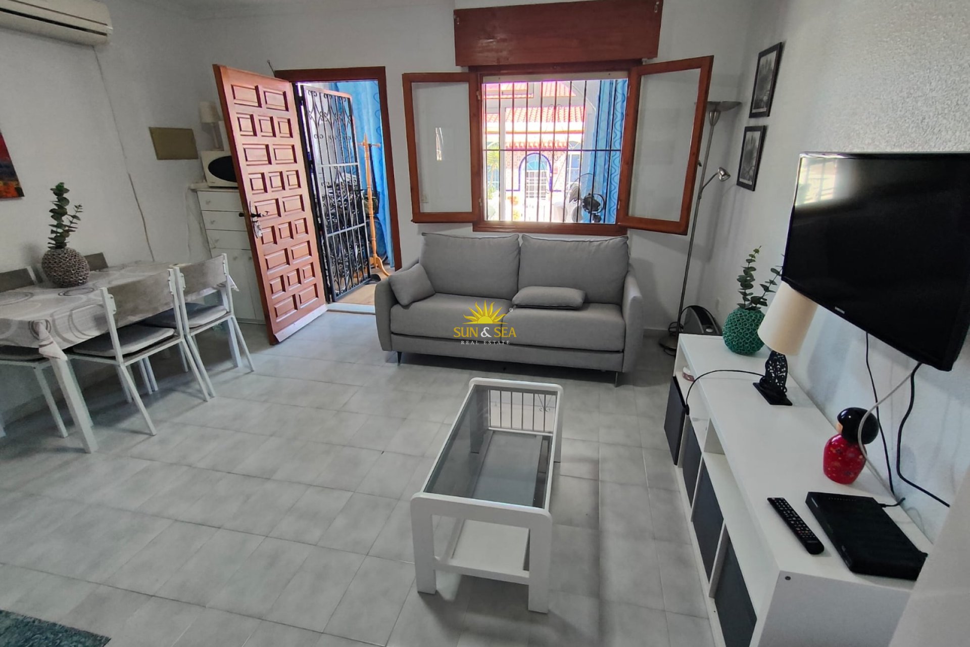 Kurzzeit-Vermietung - Reihenhaus - Torrevieja - 