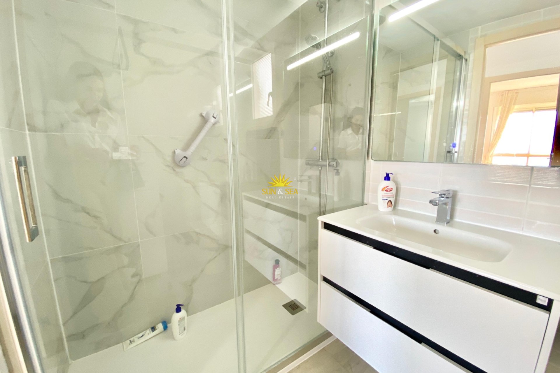 Kurzzeit-Vermietung - Wohnung - Alicante (Alacant)