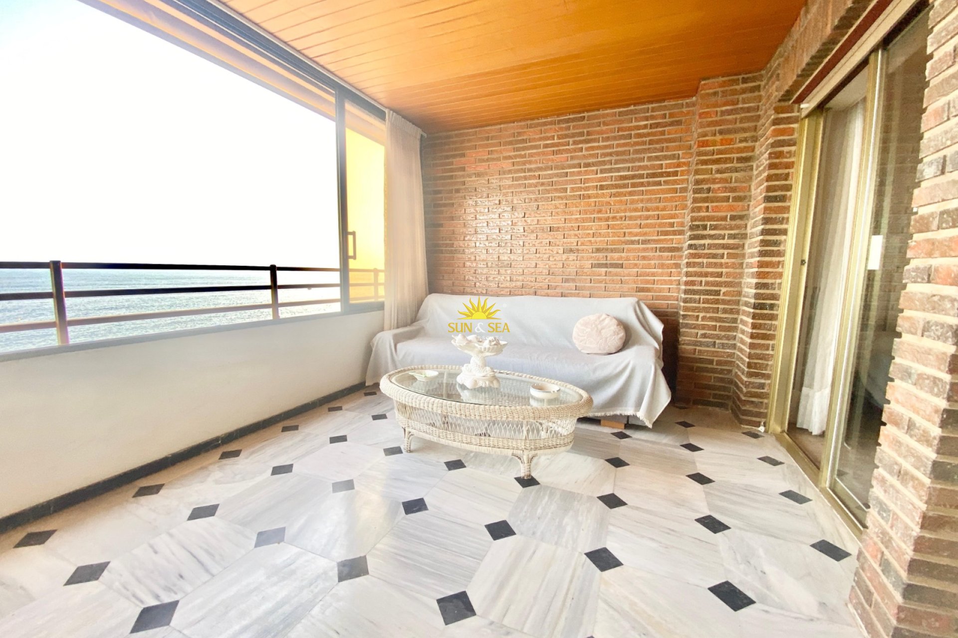 Kurzzeit-Vermietung - Wohnung - Benidorm - Levante