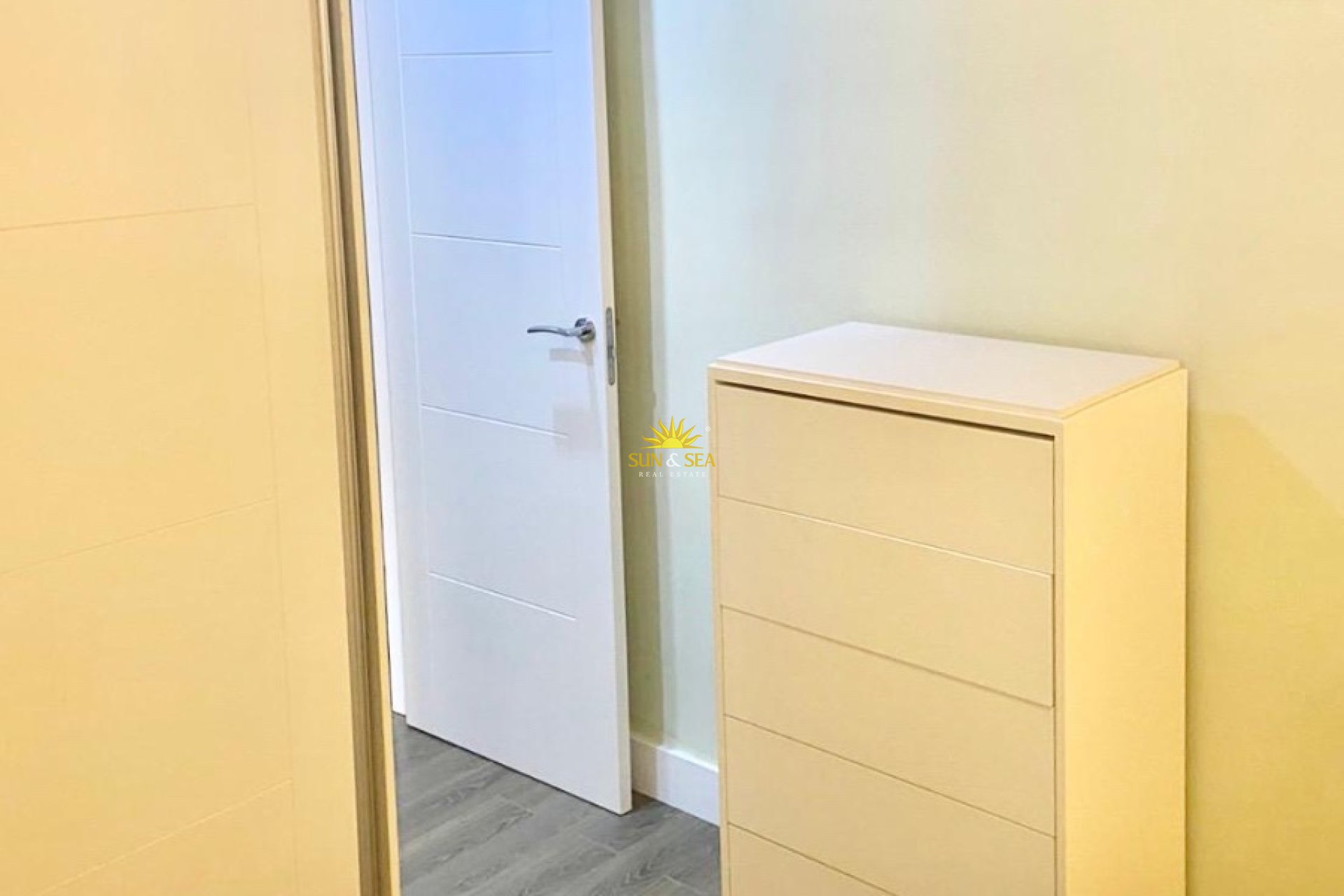 Kurzzeit-Vermietung - Wohnung - Benidorm