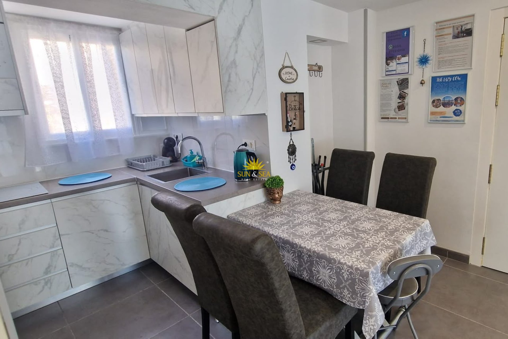 Kurzzeit-Vermietung - Wohnung - Benidorm