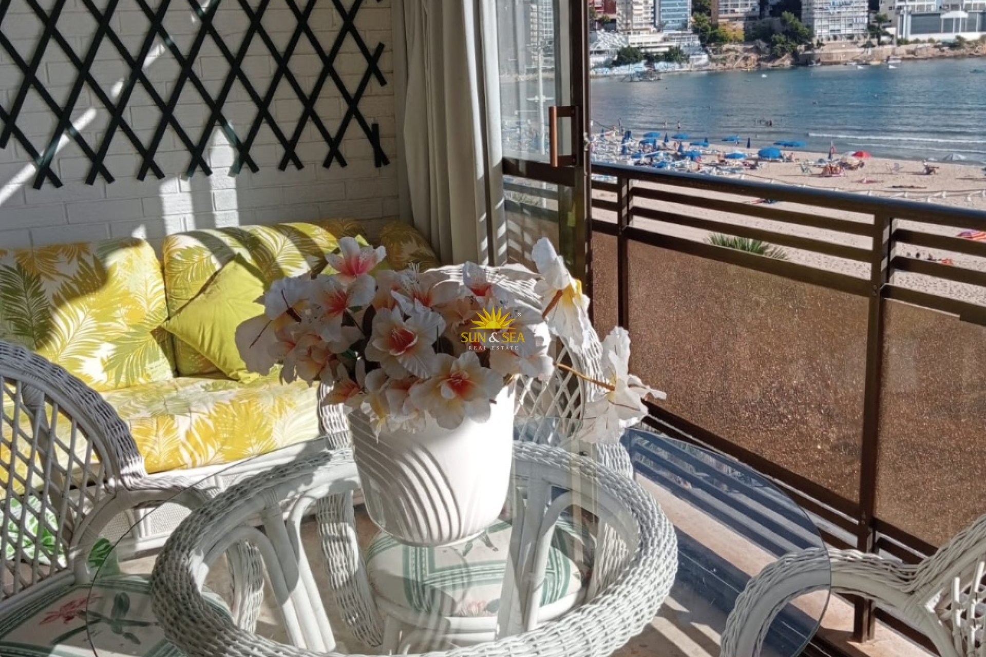 Kurzzeit-Vermietung - Wohnung - Benidorm