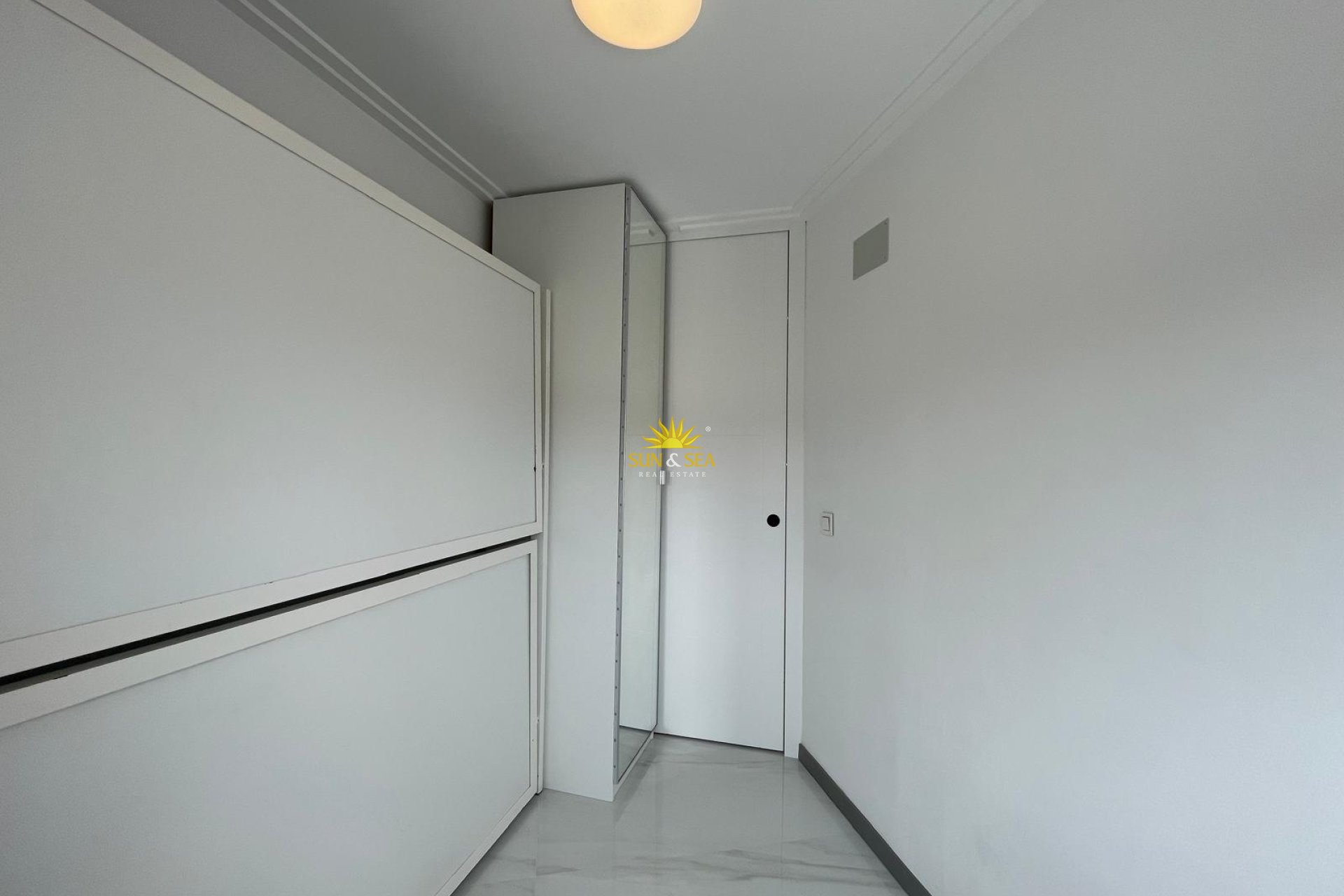 Kurzzeit-Vermietung - Wohnung -  - Santiago De La Ribera