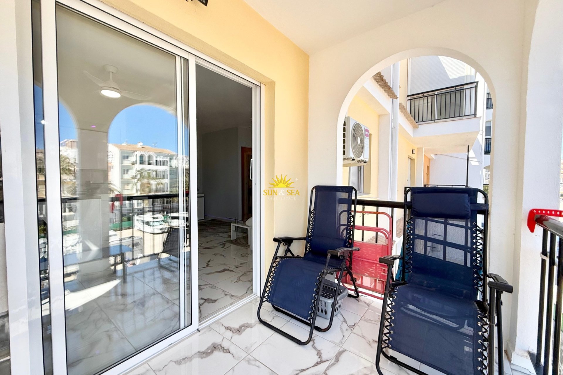 Kurzzeit-Vermietung - Wohnung - Torrevieja - Centro