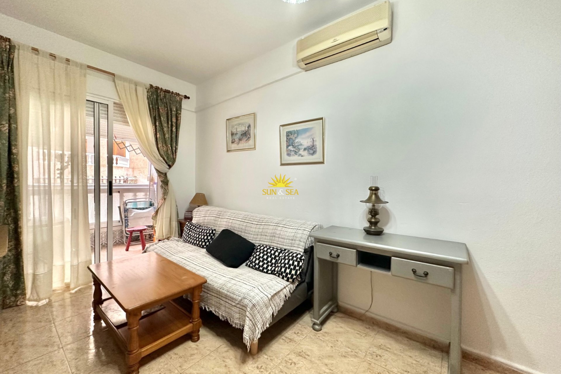 Kurzzeit-Vermietung - Wohnung - Torrevieja - Centro