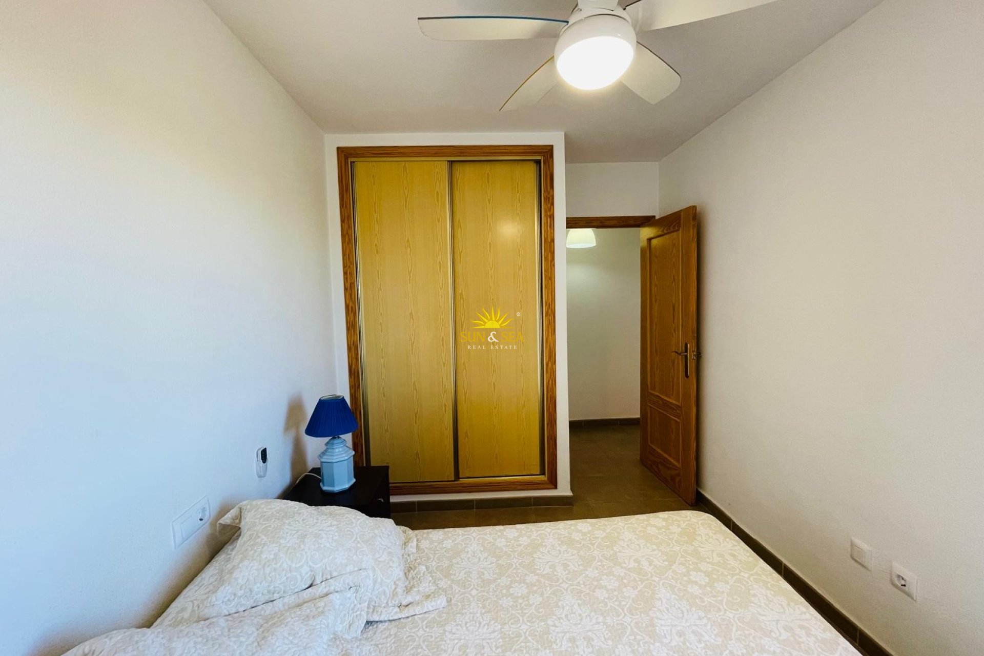 Kurzzeit-Vermietung - Wohnung - 