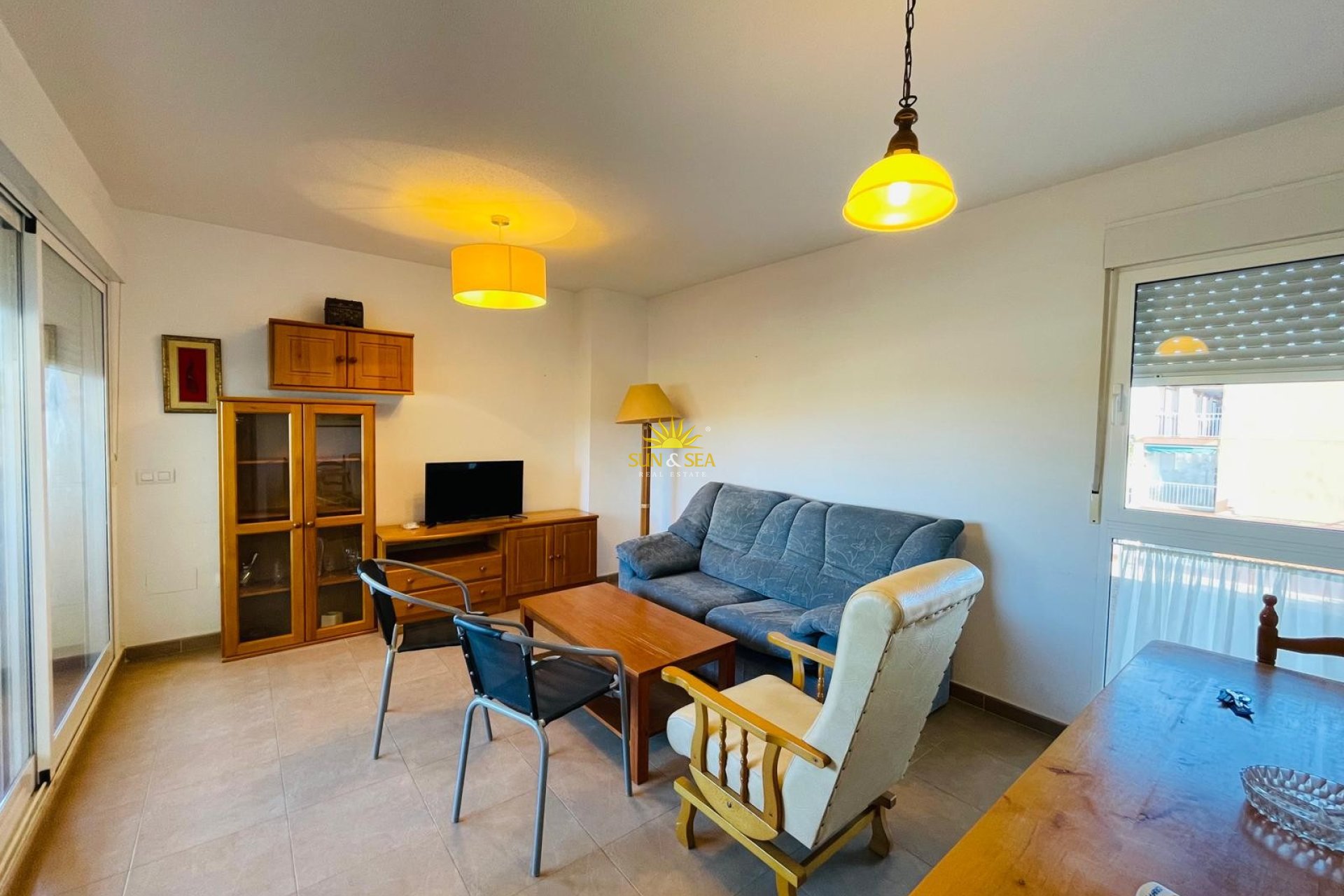 Kurzzeit-Vermietung - Wohnung - 