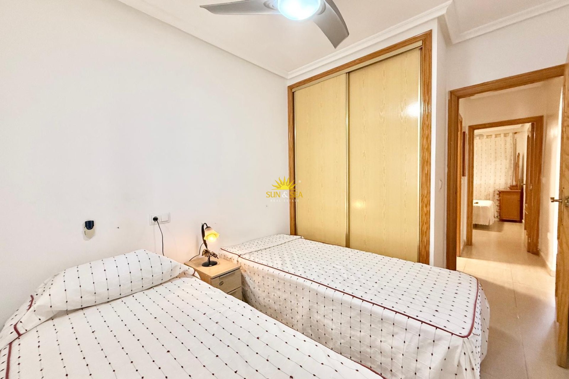 Kurzzeit-Vermietung - Wohnung - 