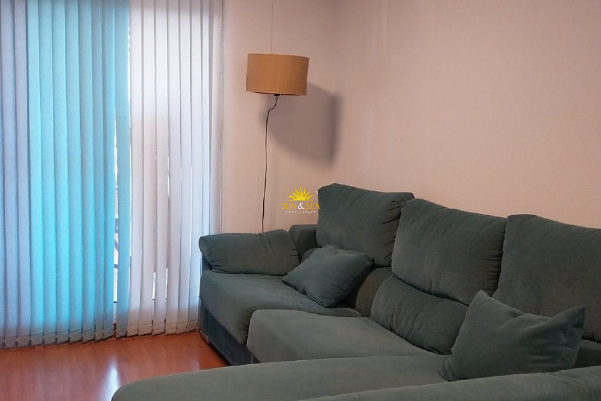 Kurzzeit-Vermietung - Wohnung - 