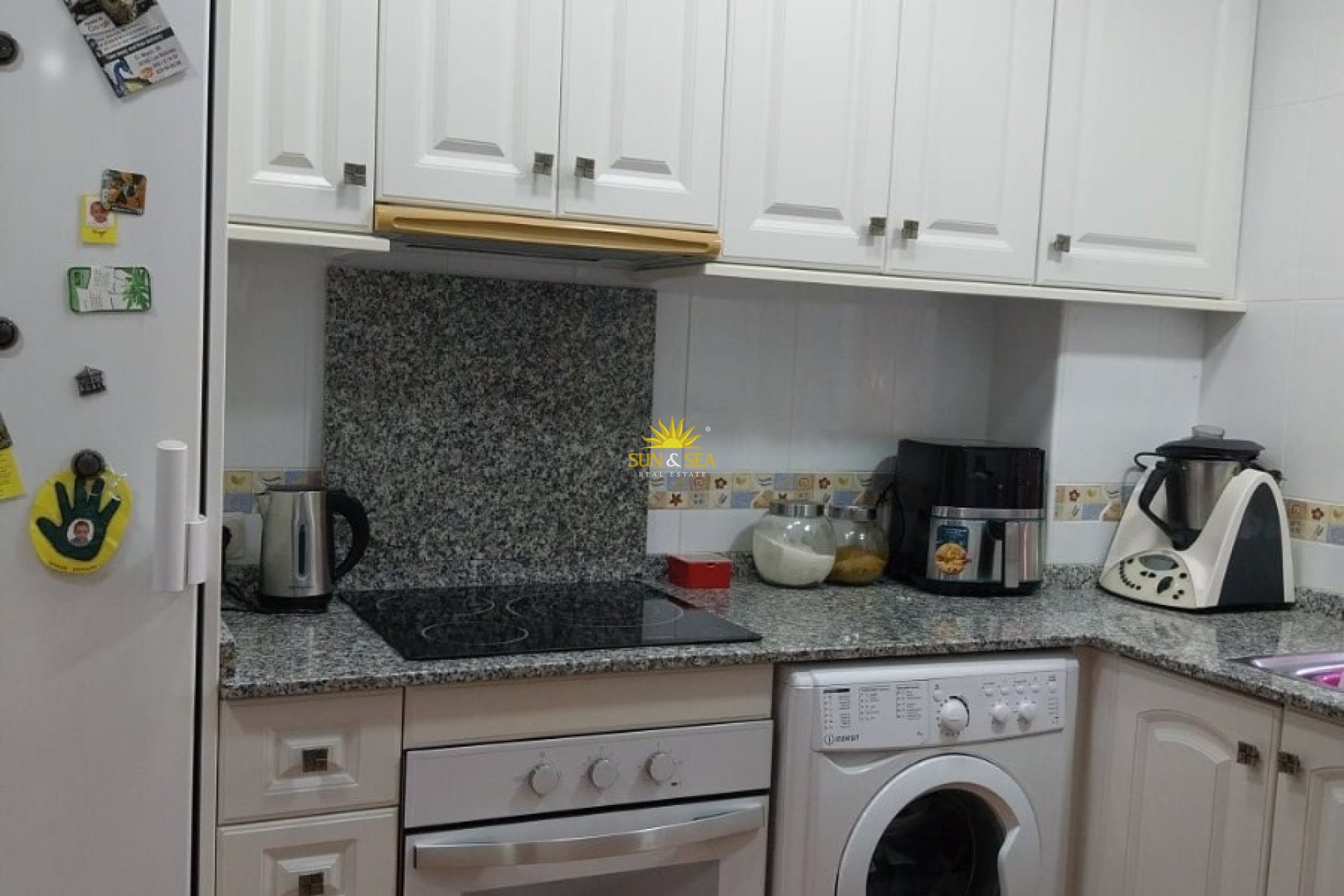 Kurzzeit-Vermietung - Wohnung - 