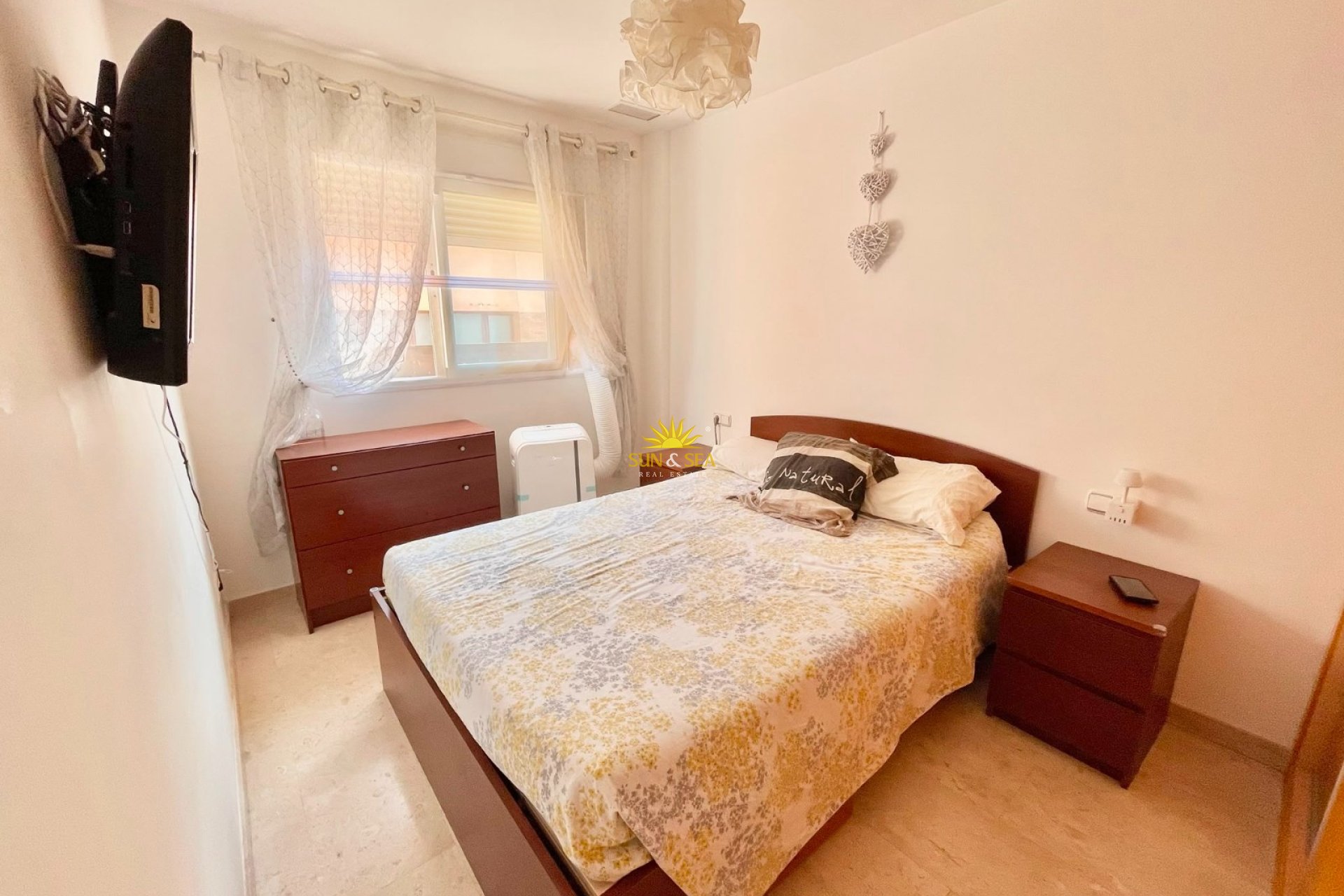 Kurzzeit-Vermietung - Wohnung - 