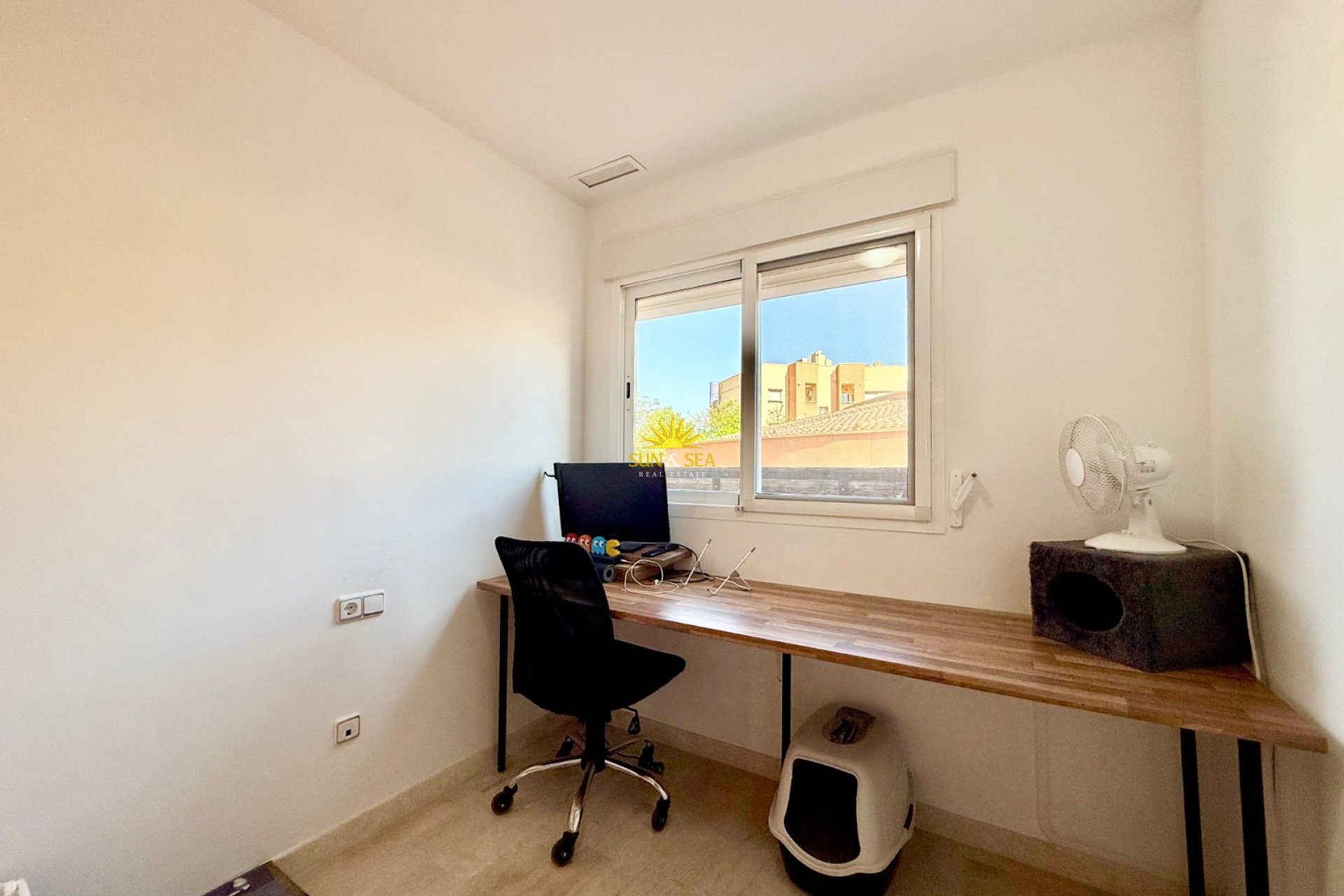 Kurzzeit-Vermietung - Wohnung - 