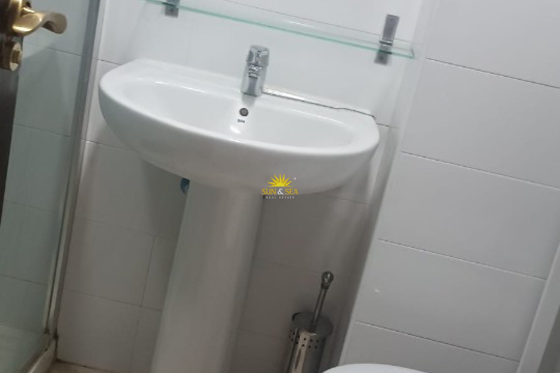 Kurzzeit-Vermietung - Wohnung - 