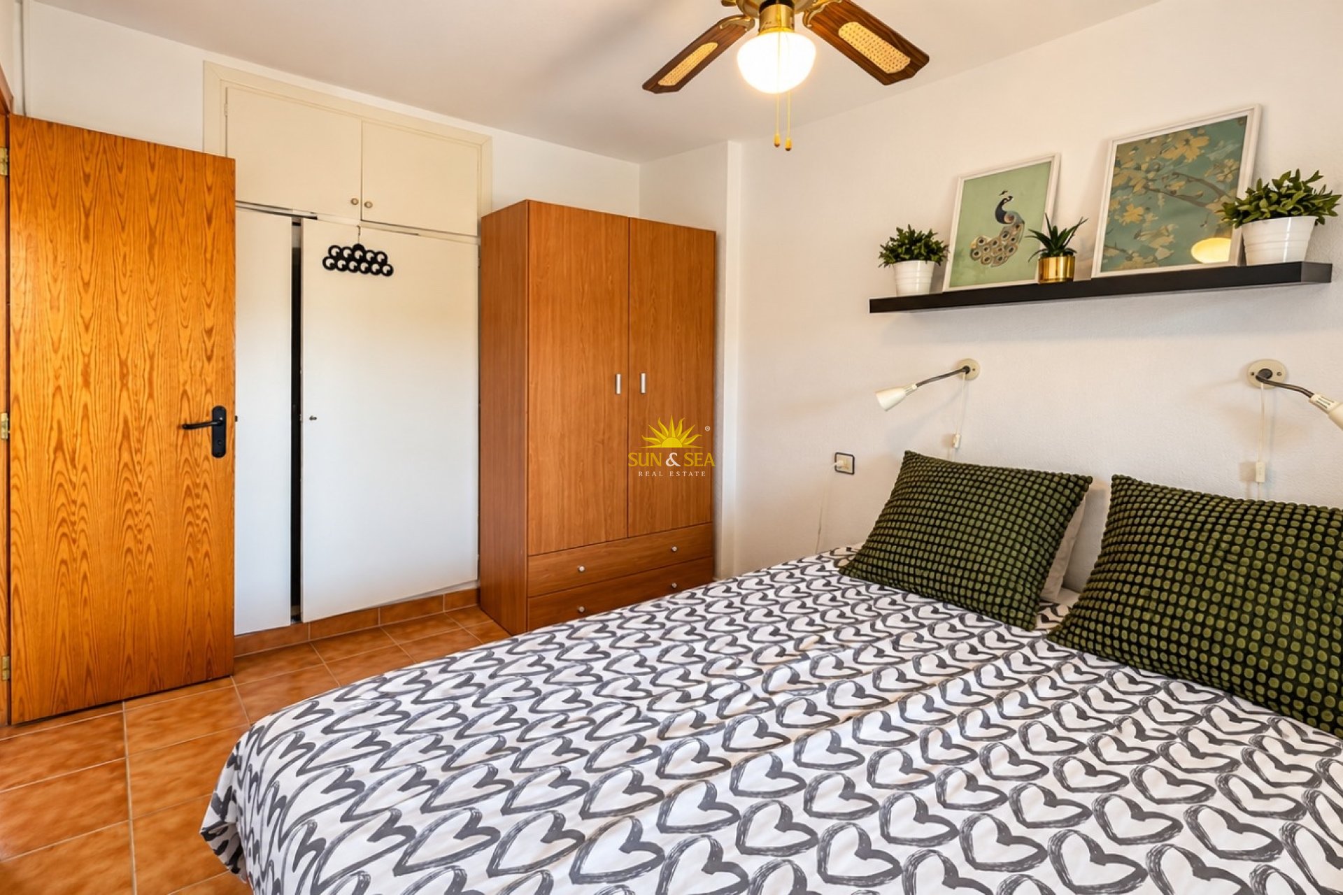 Kurzzeit-Vermietung - Wohnung - 