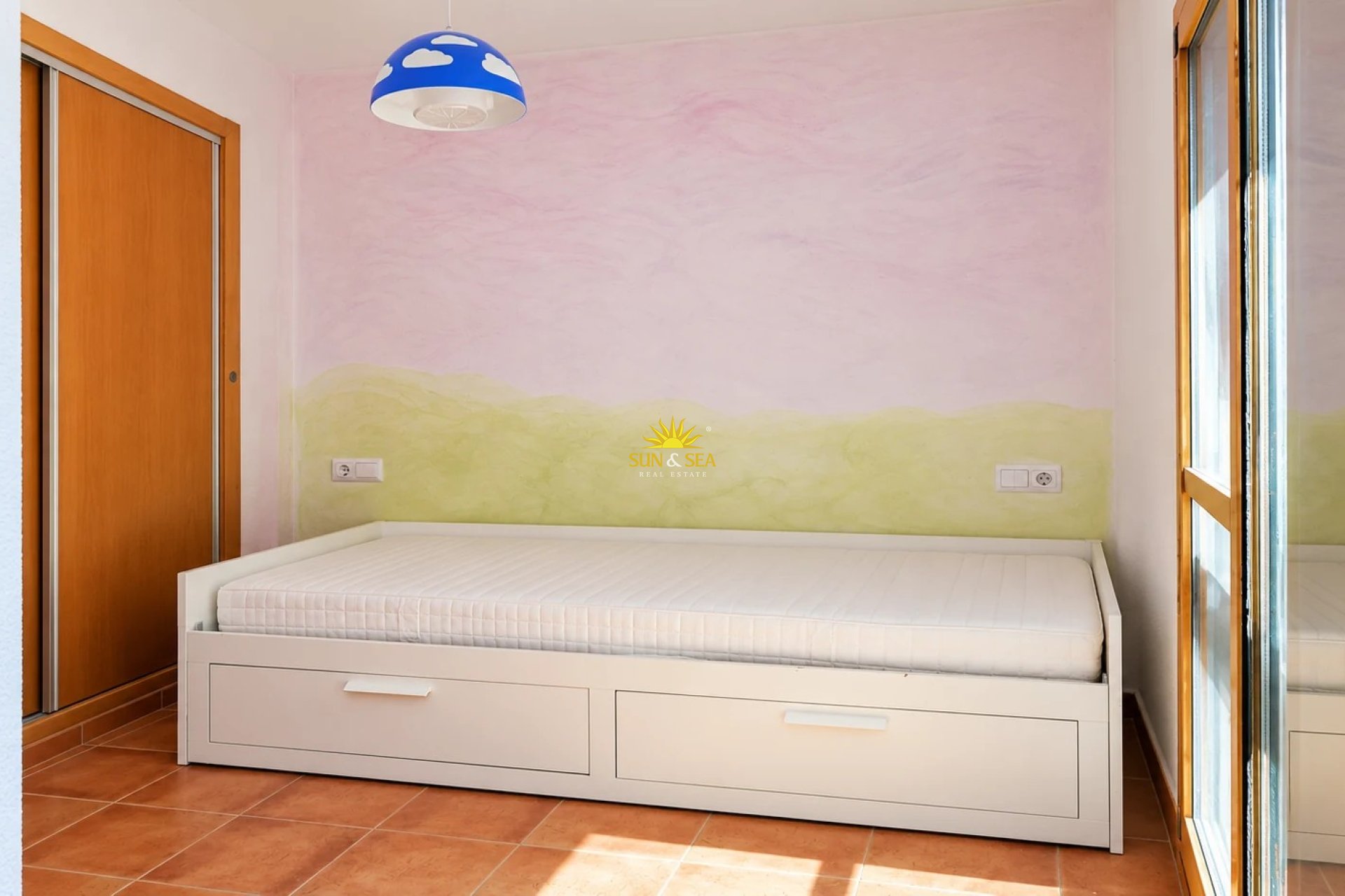 Kurzzeit-Vermietung - Wohnung - 