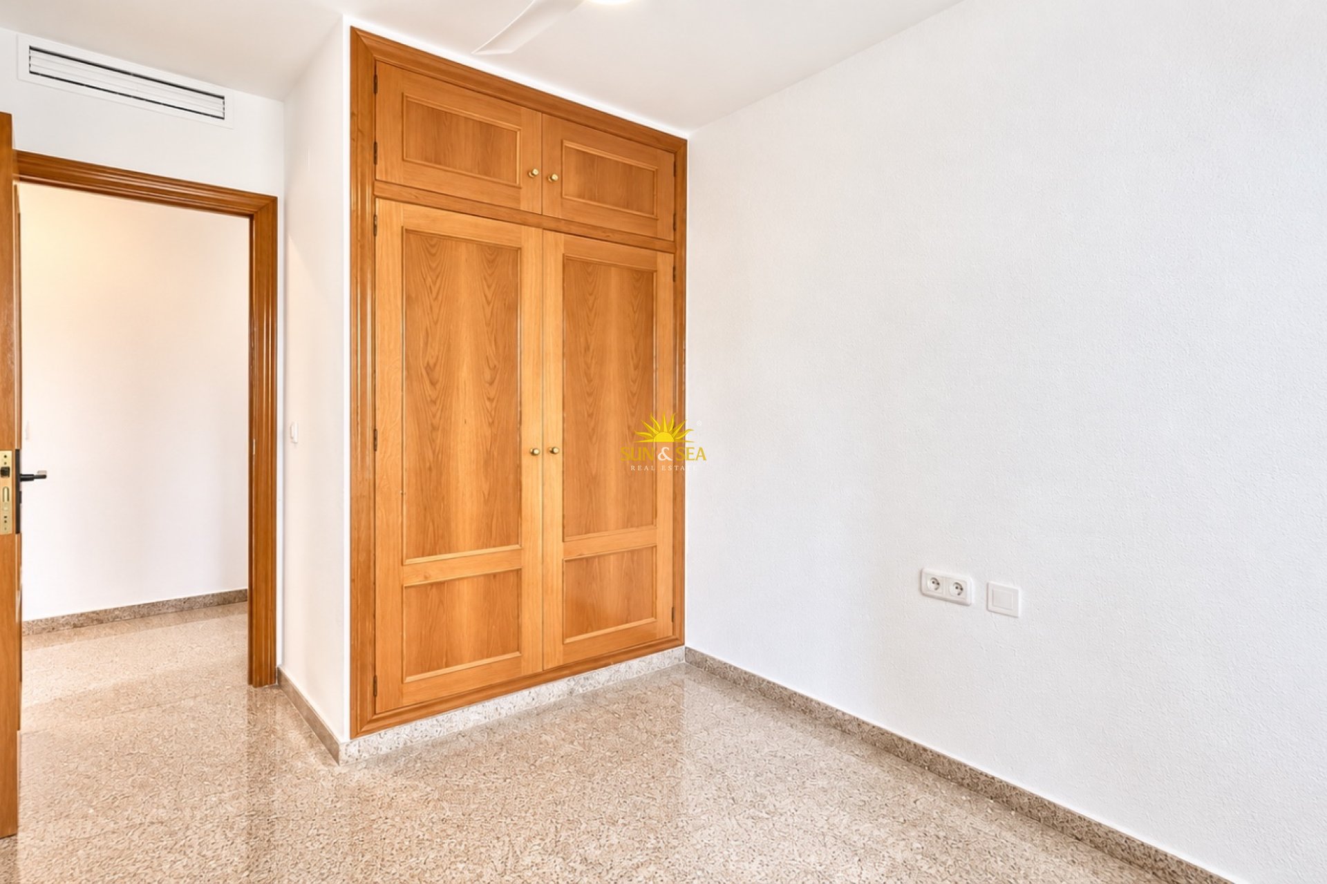 Lange Termijn Verhuur - Appartement - Alicante (Alacant)