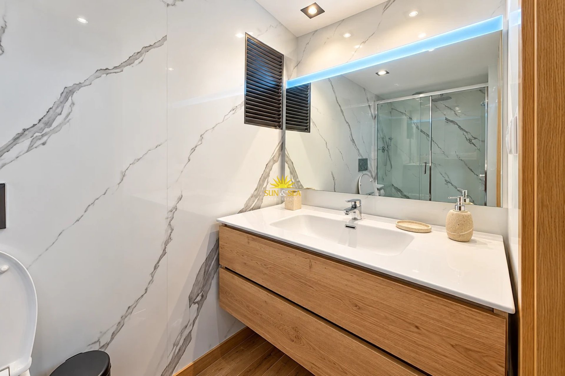 Lange Termijn Verhuur - Appartement - Alicante (Alacant)
