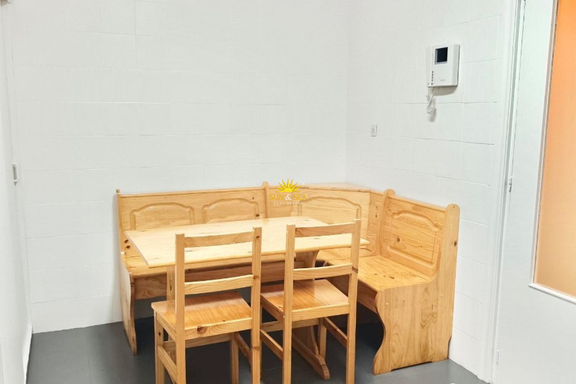 Lange Termijn Verhuur - Appartement - Alicante - Benalua