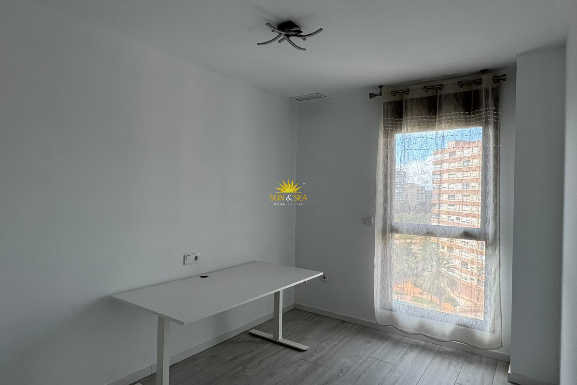 Lange Termijn Verhuur - Appartement - Alicante - Playa San Juan