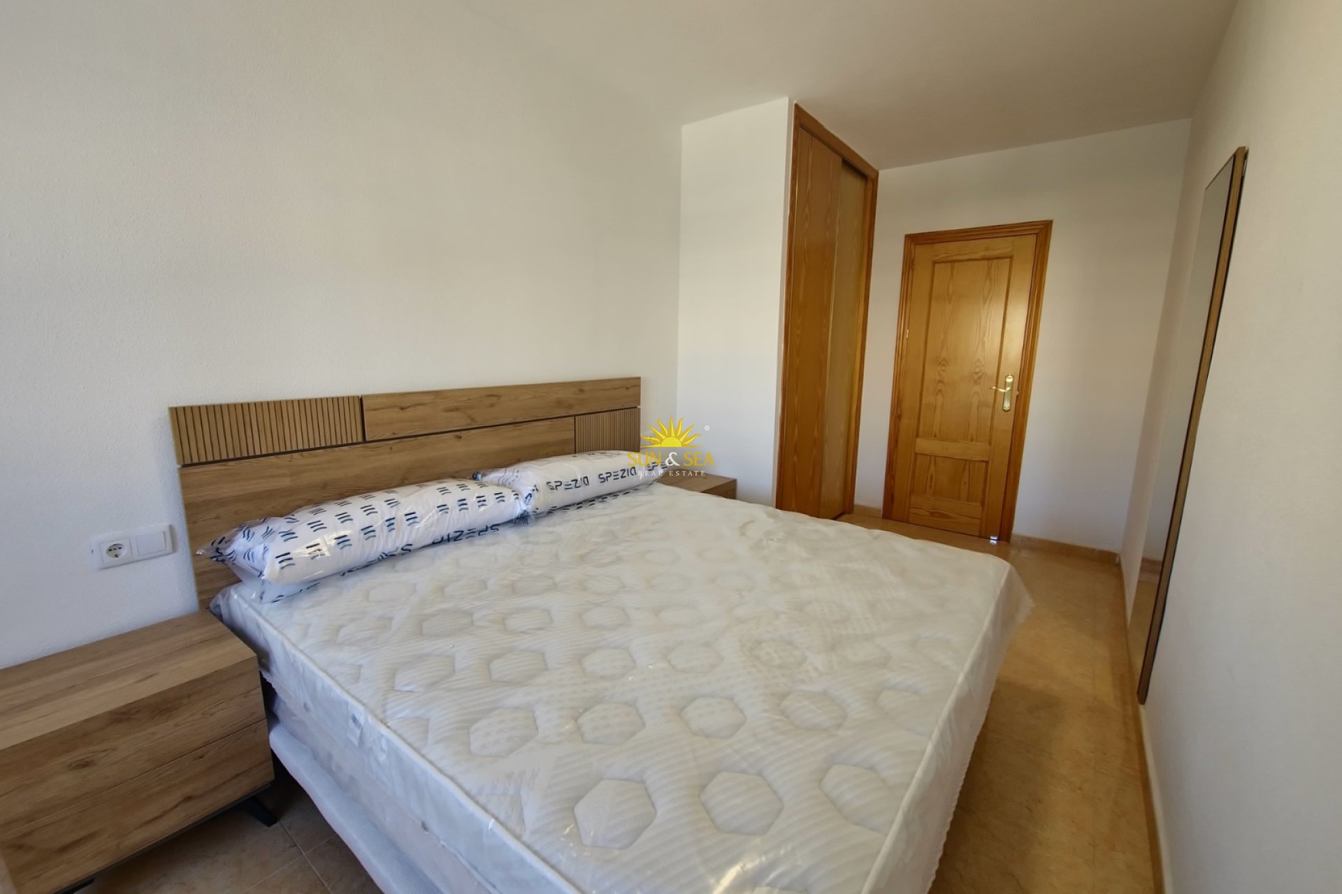 Lange Termijn Verhuur - Appartement - Almoradí