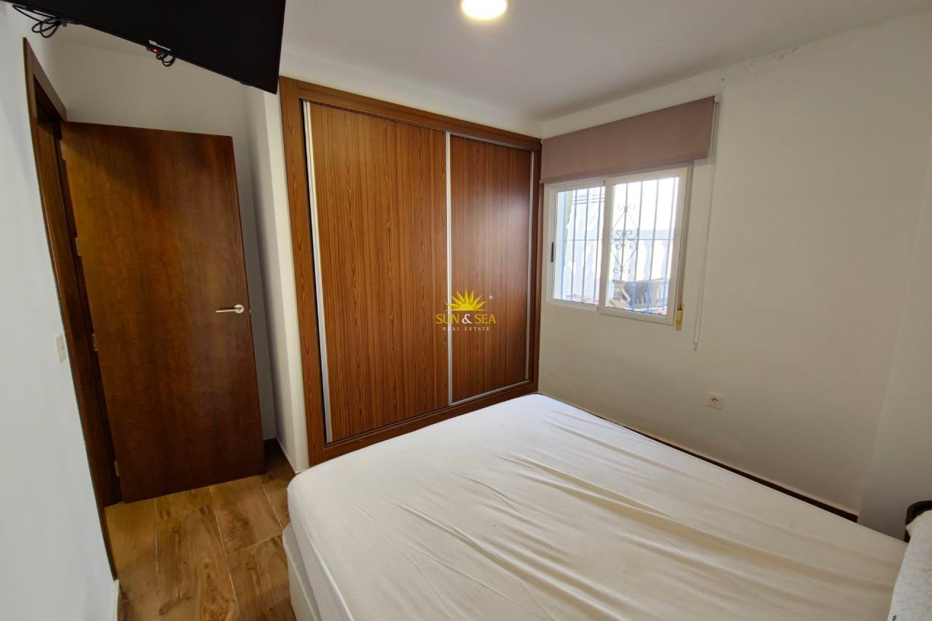 Lange Termijn Verhuur - Appartement - Montesinos