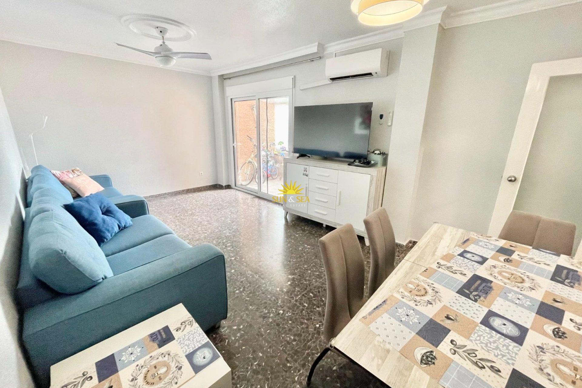Lange Termijn Verhuur - Appartement -  - Santiago De La Ribera